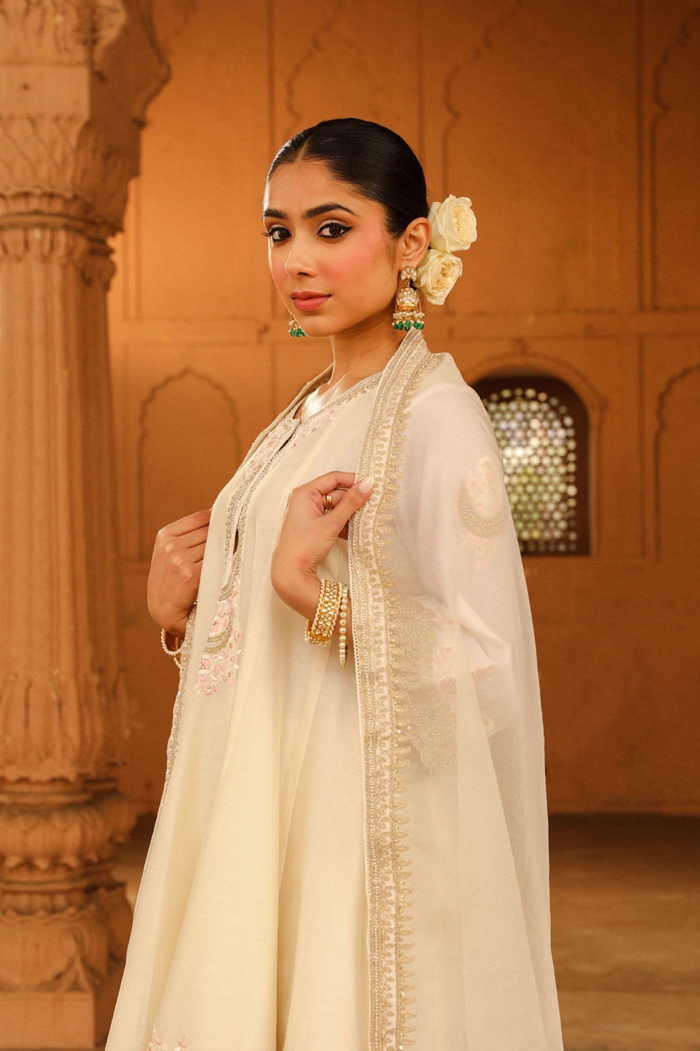 Sara Ali Khan V Neck Faria