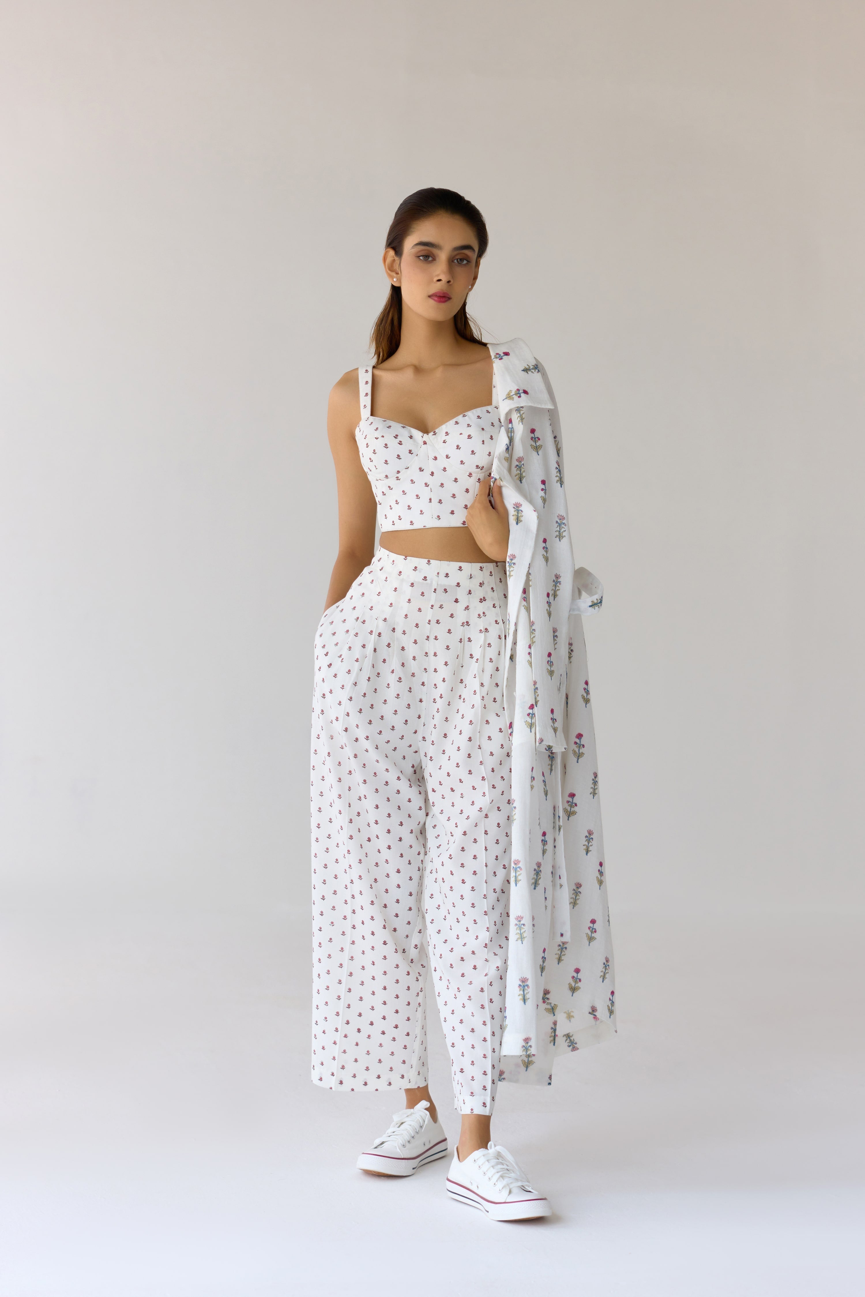 White Jacket Set - CNC206