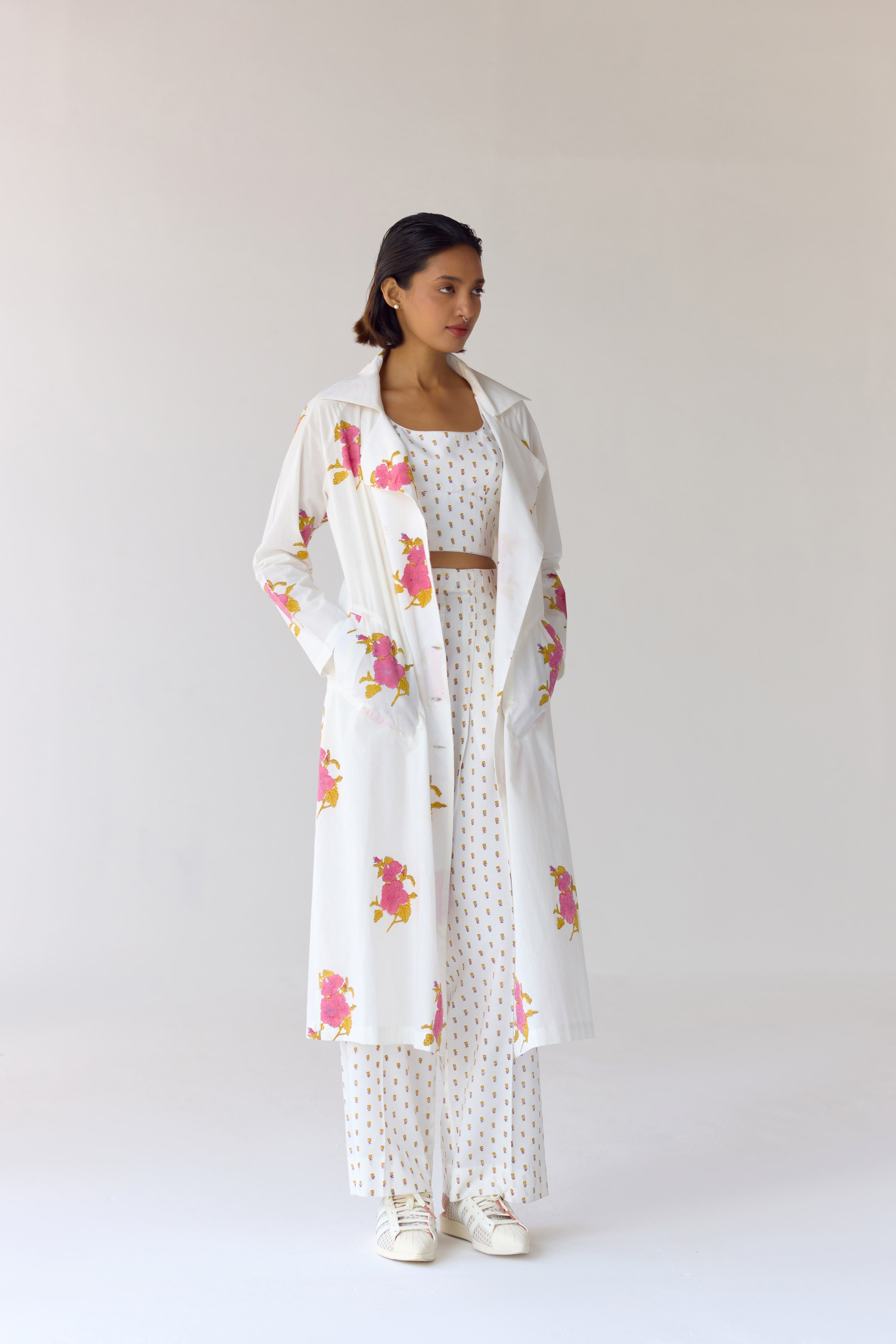 White Jacket Set - CNC207