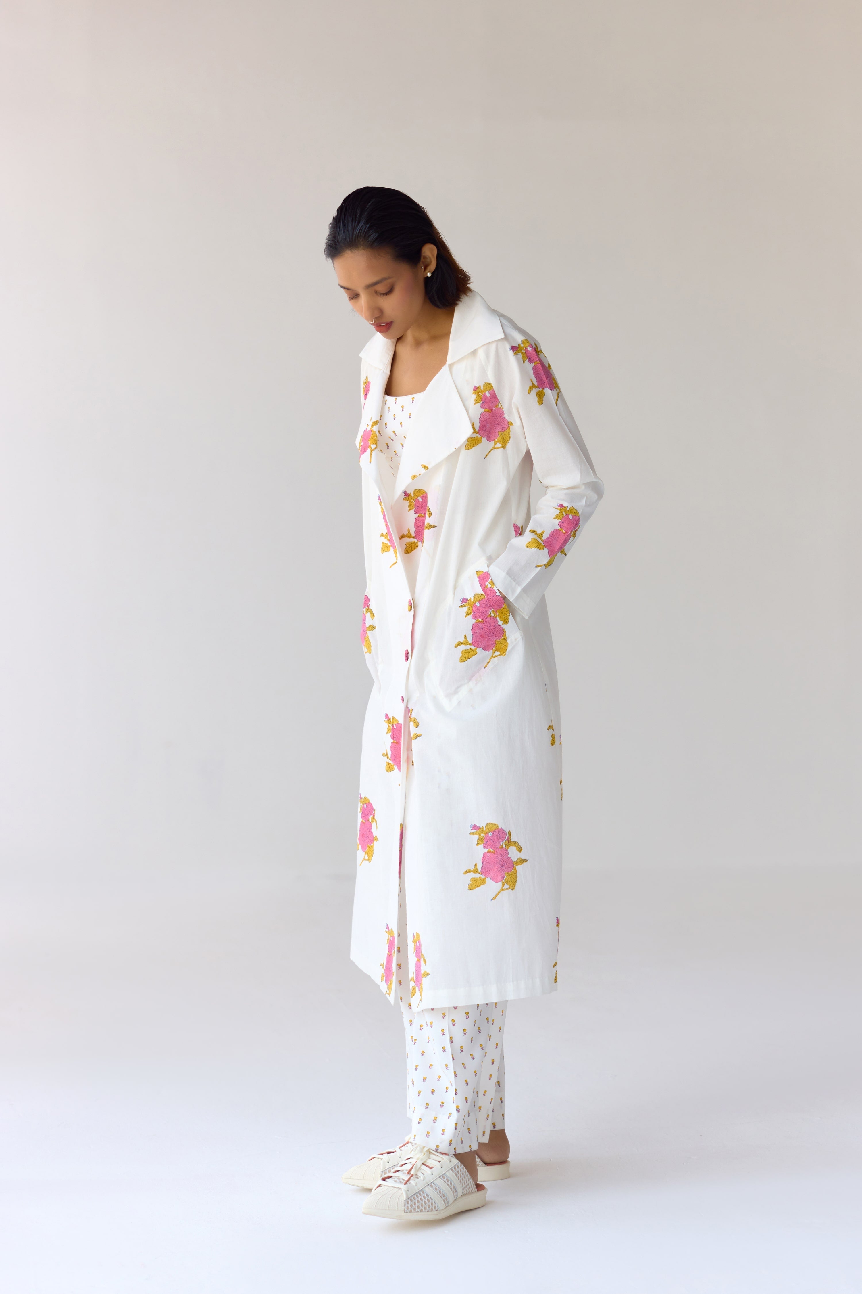 White Jacket Set - CNC207