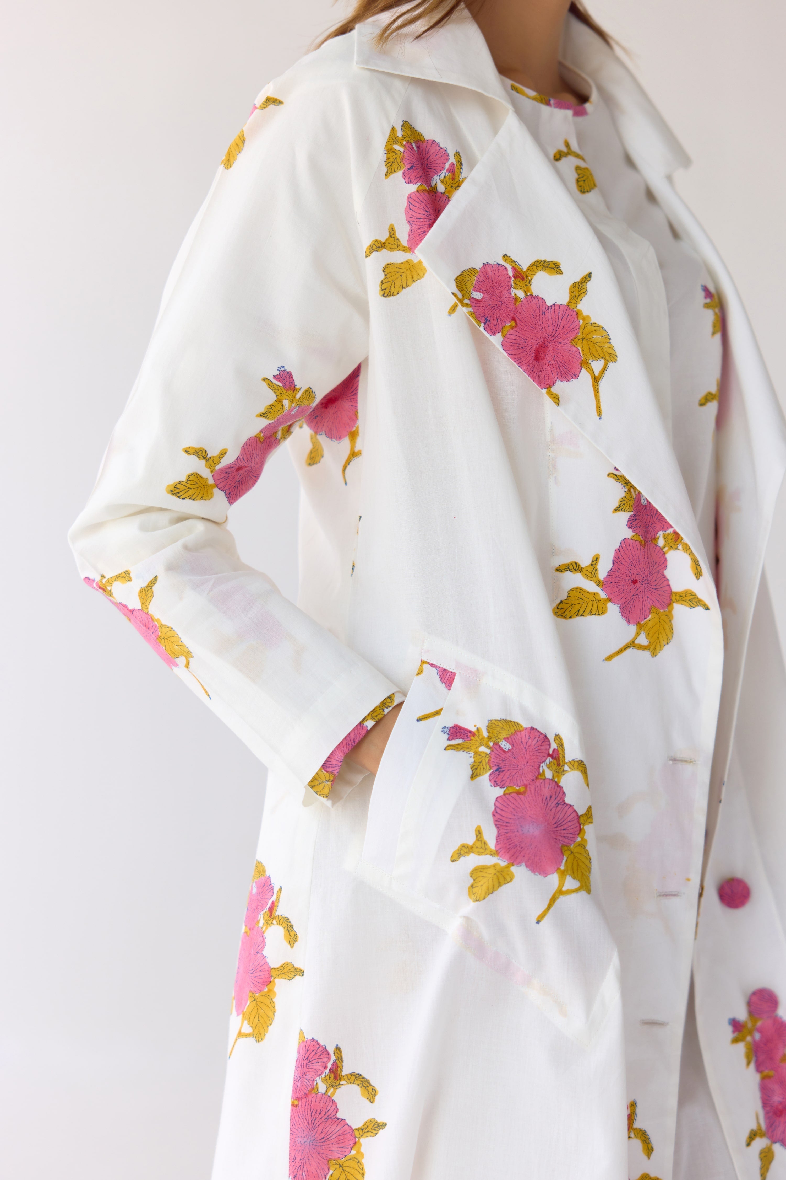 White Tunic & Jacket Set - CNC211