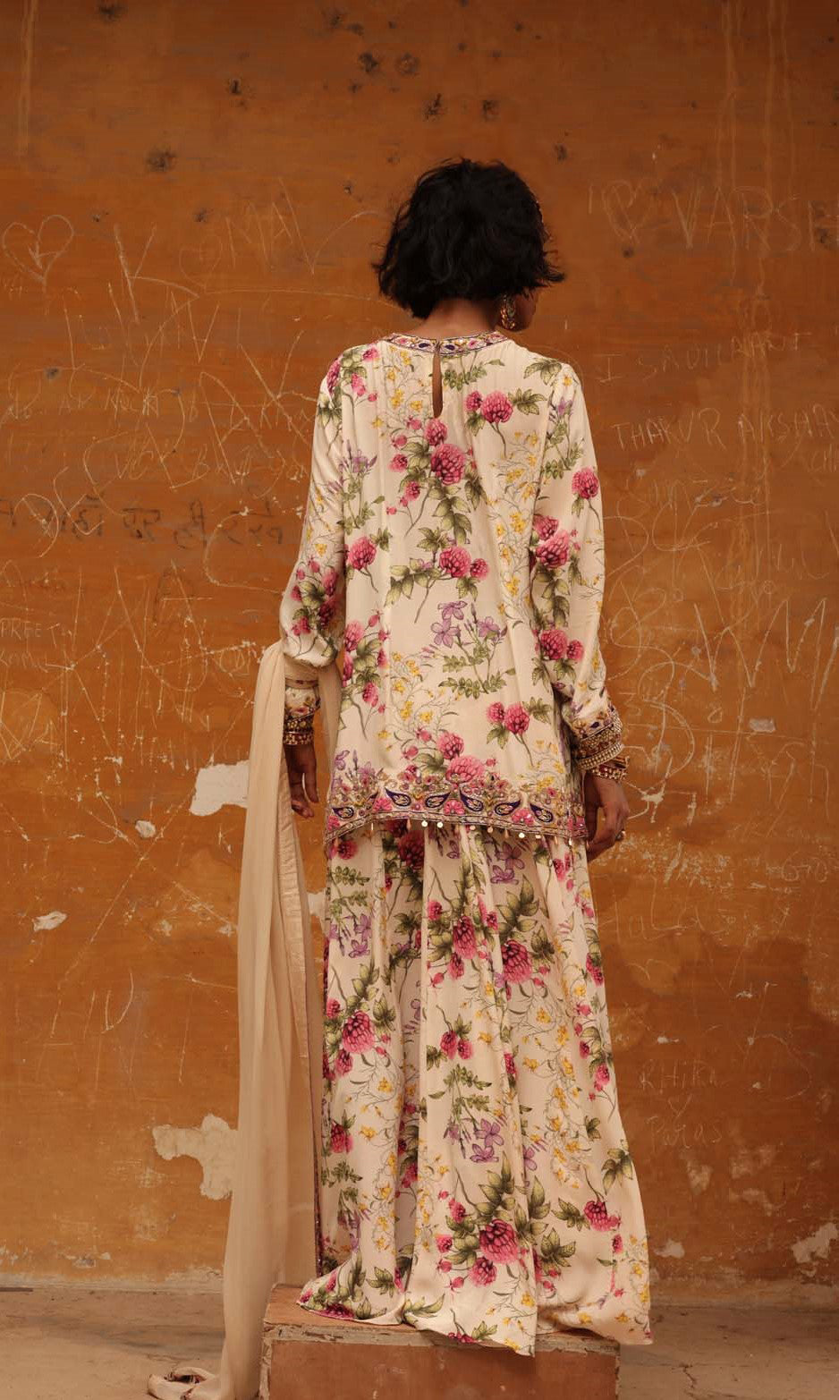 Coconut pine print hand embroidered short kurta set