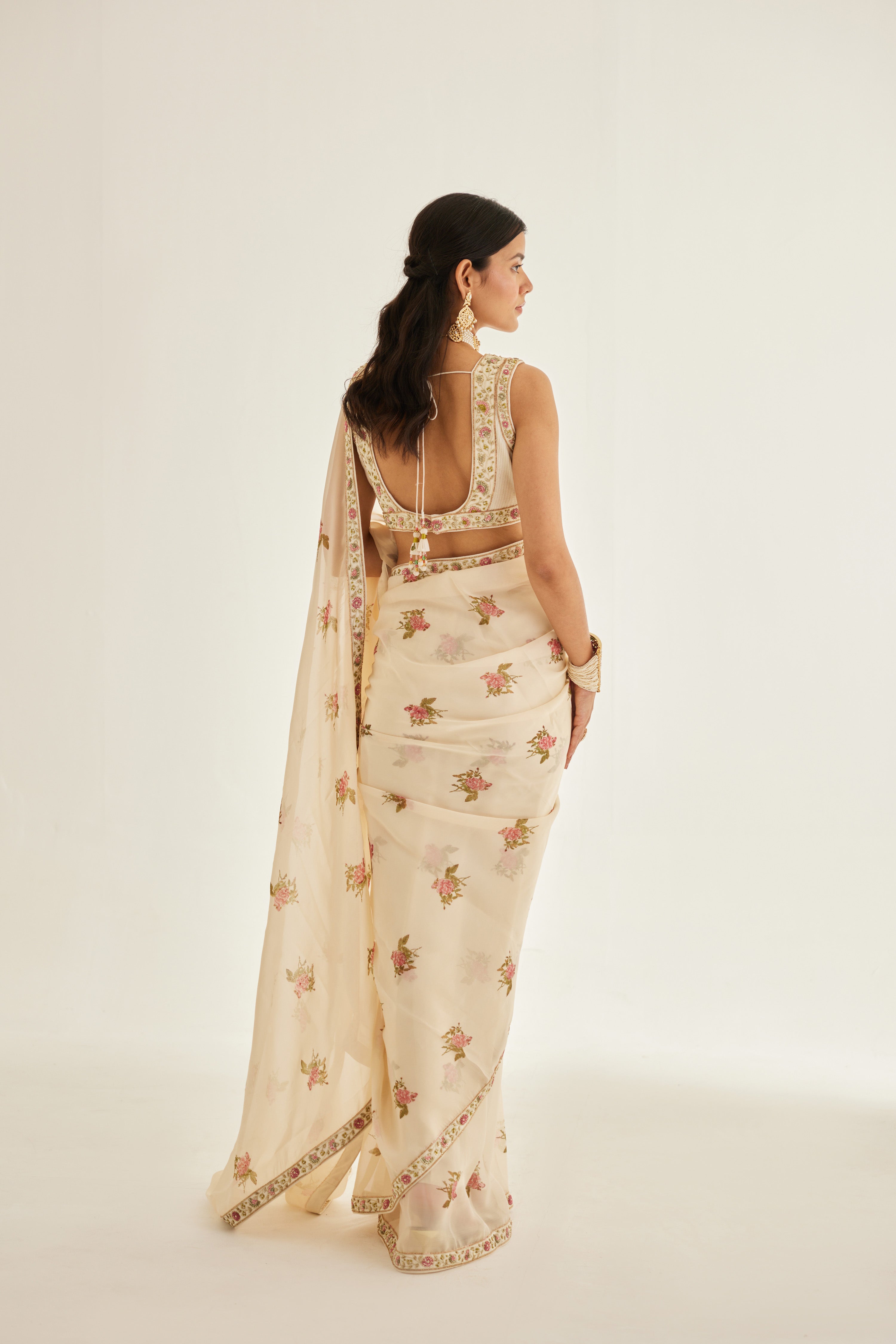 Papyrus White Saree Set