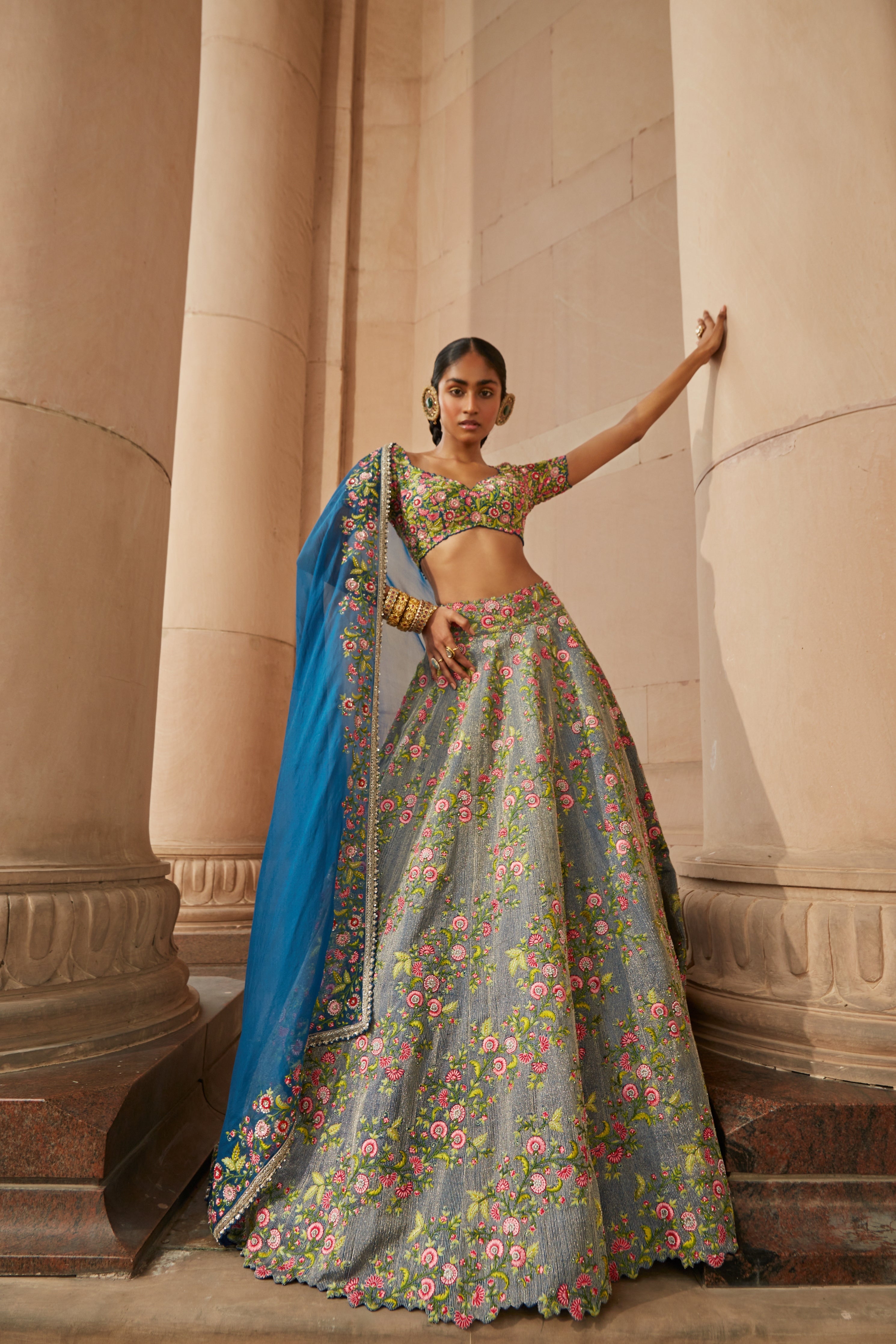 Lata Aari Lehenga