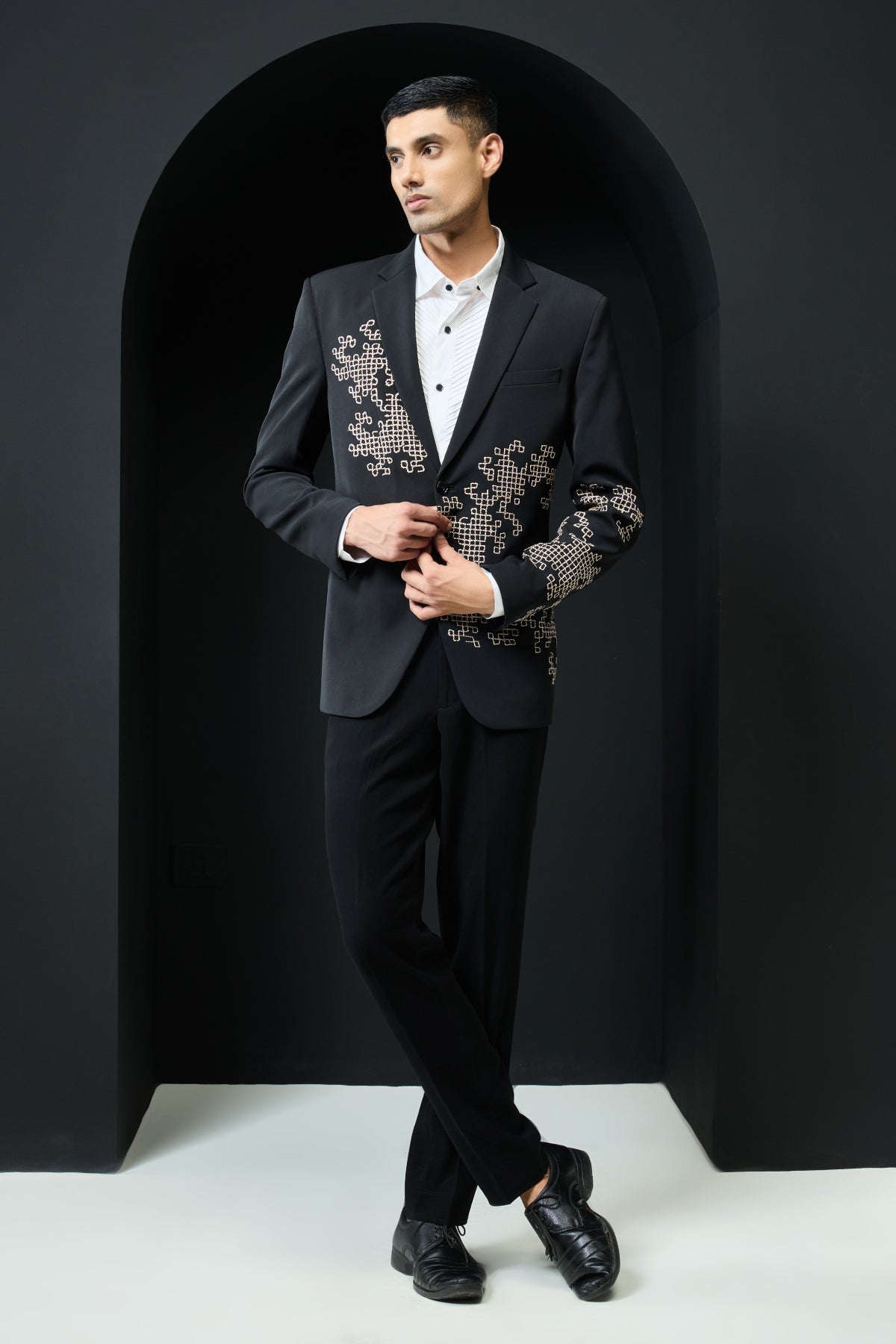 Black blazer detailing with thread work