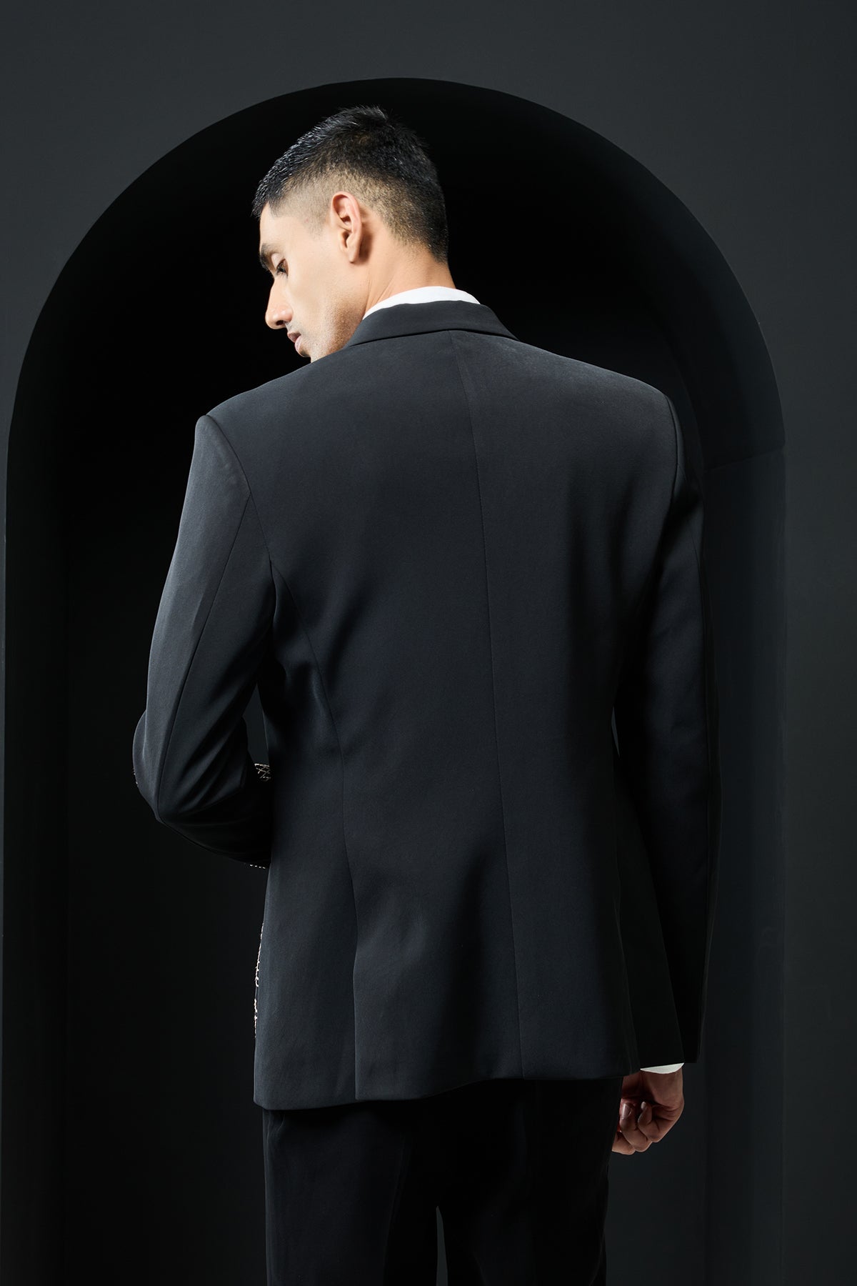 Black blazer detailing with thread work