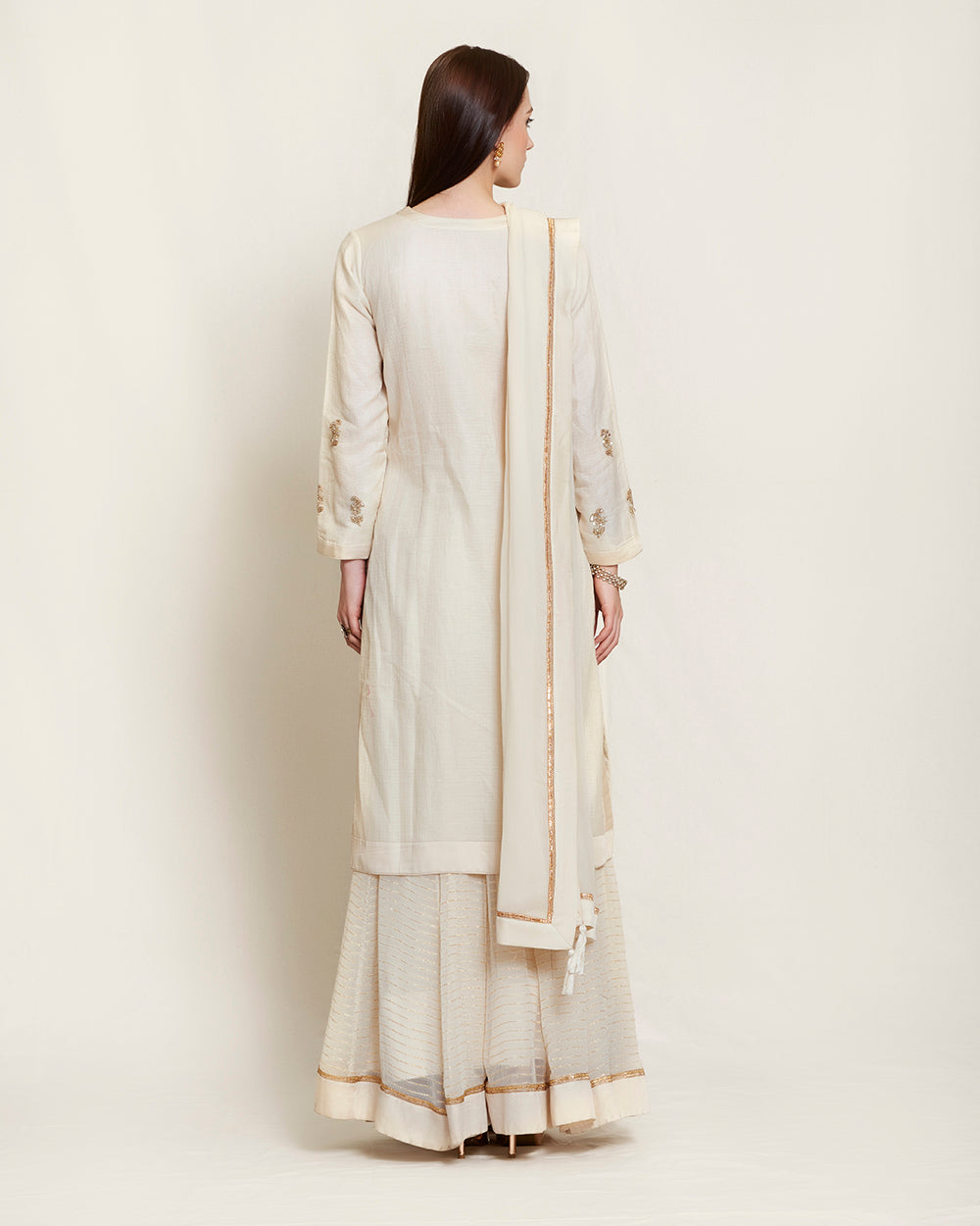 Off white kurta skirt set