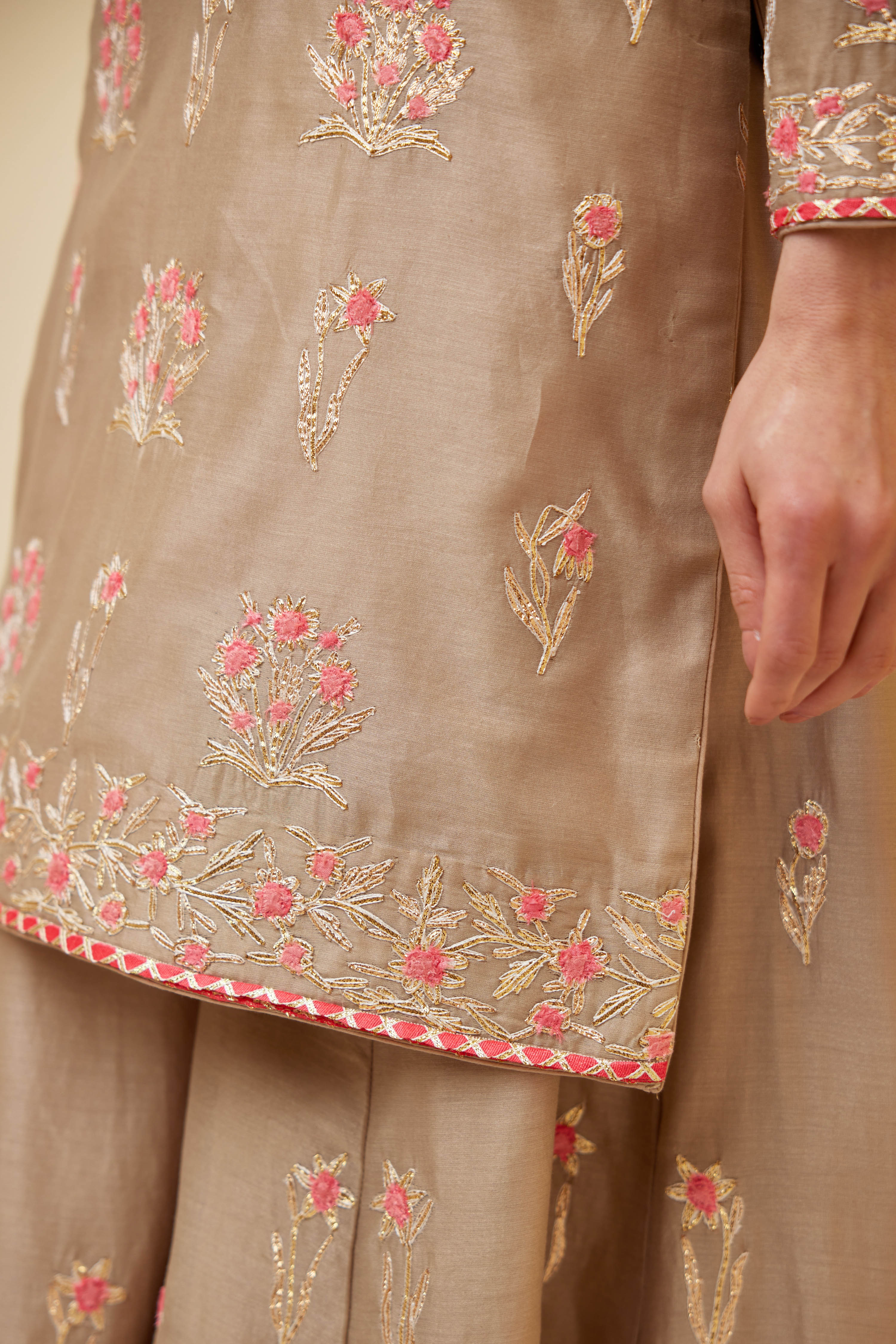 Pebble Neutral Sharara Set