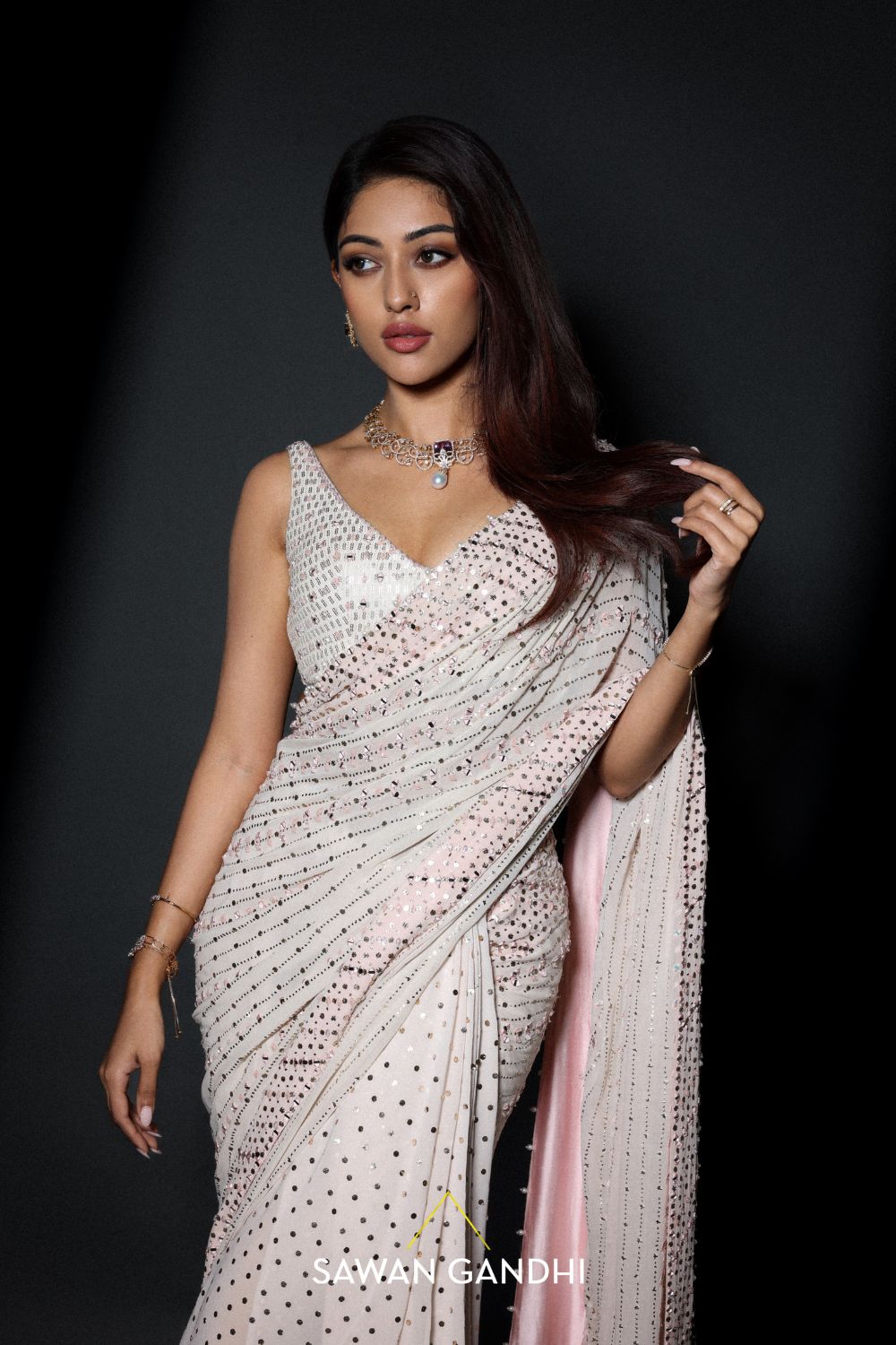Anu Emmanuel in Ivory mirror and mukaish work saree set