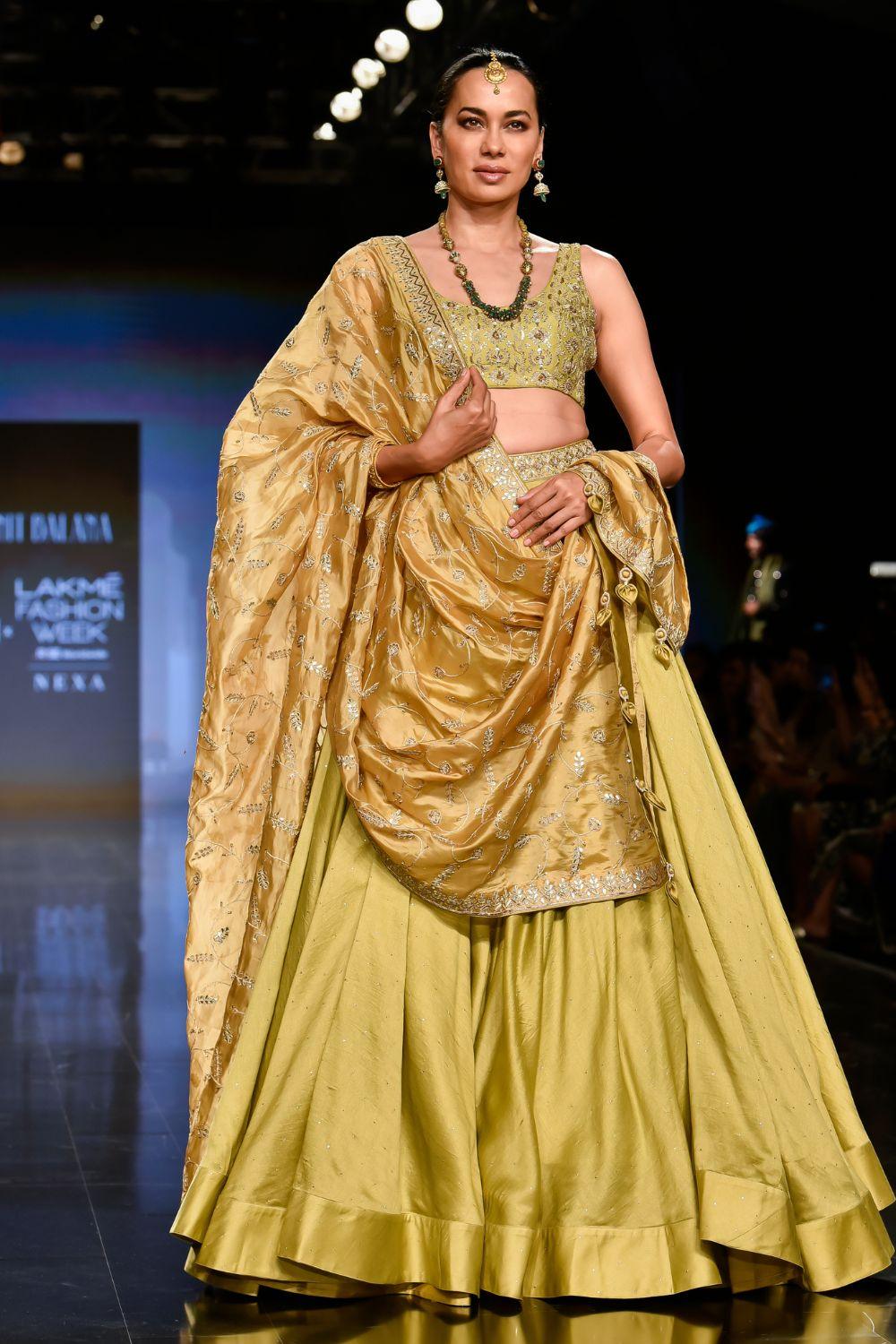 Dry Heena Green Embellished Lehenga Set