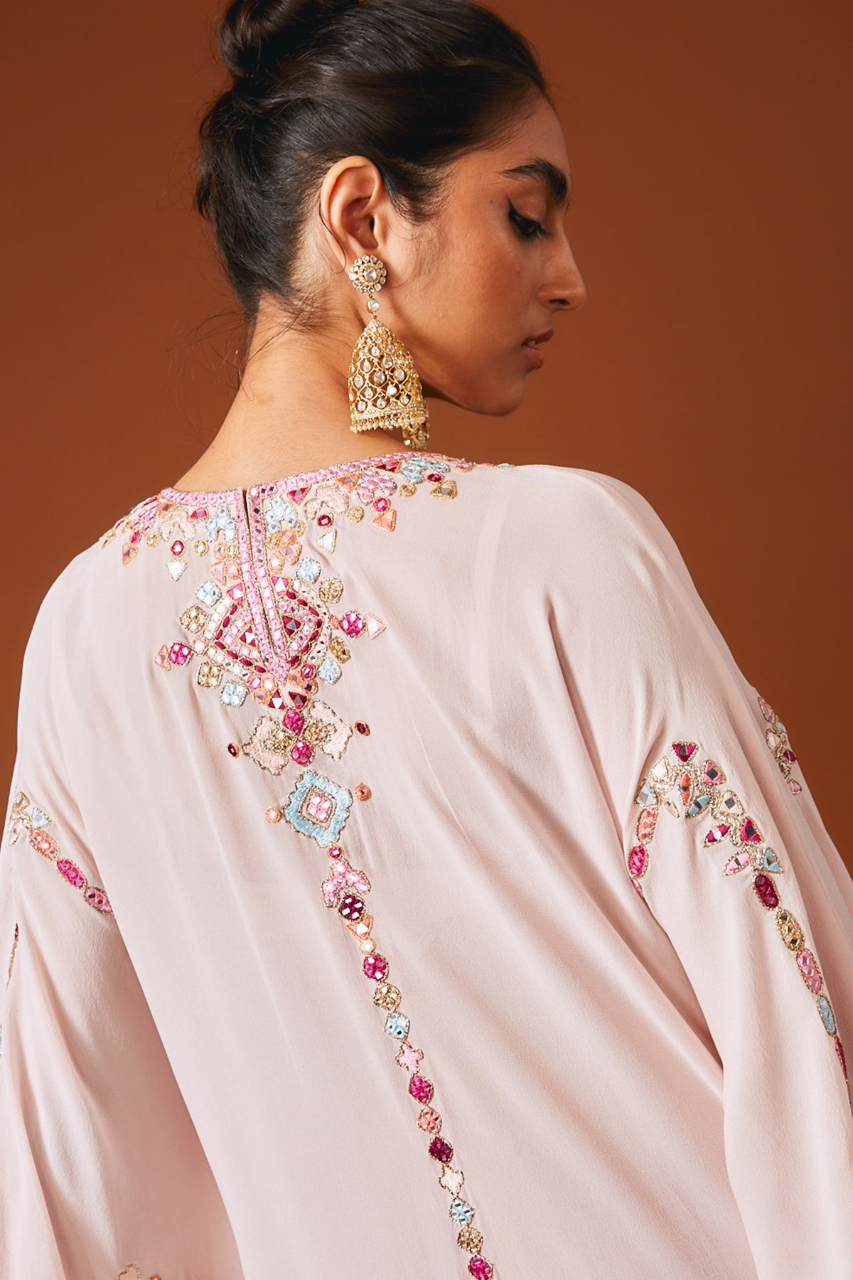 Light Pink Georgette Kaftan With Mirror And Resham