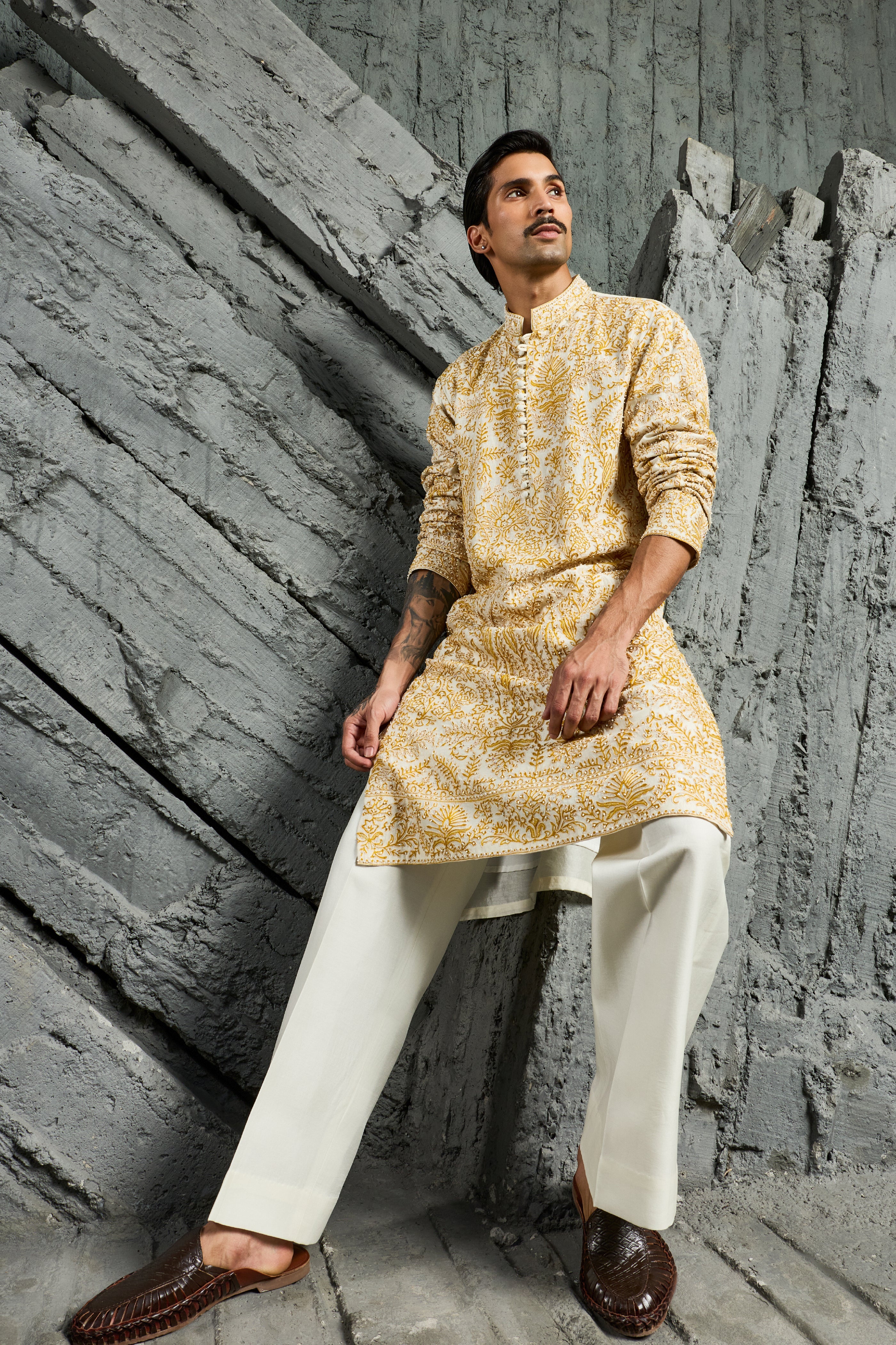 Ivory Gulzar Kurta Set