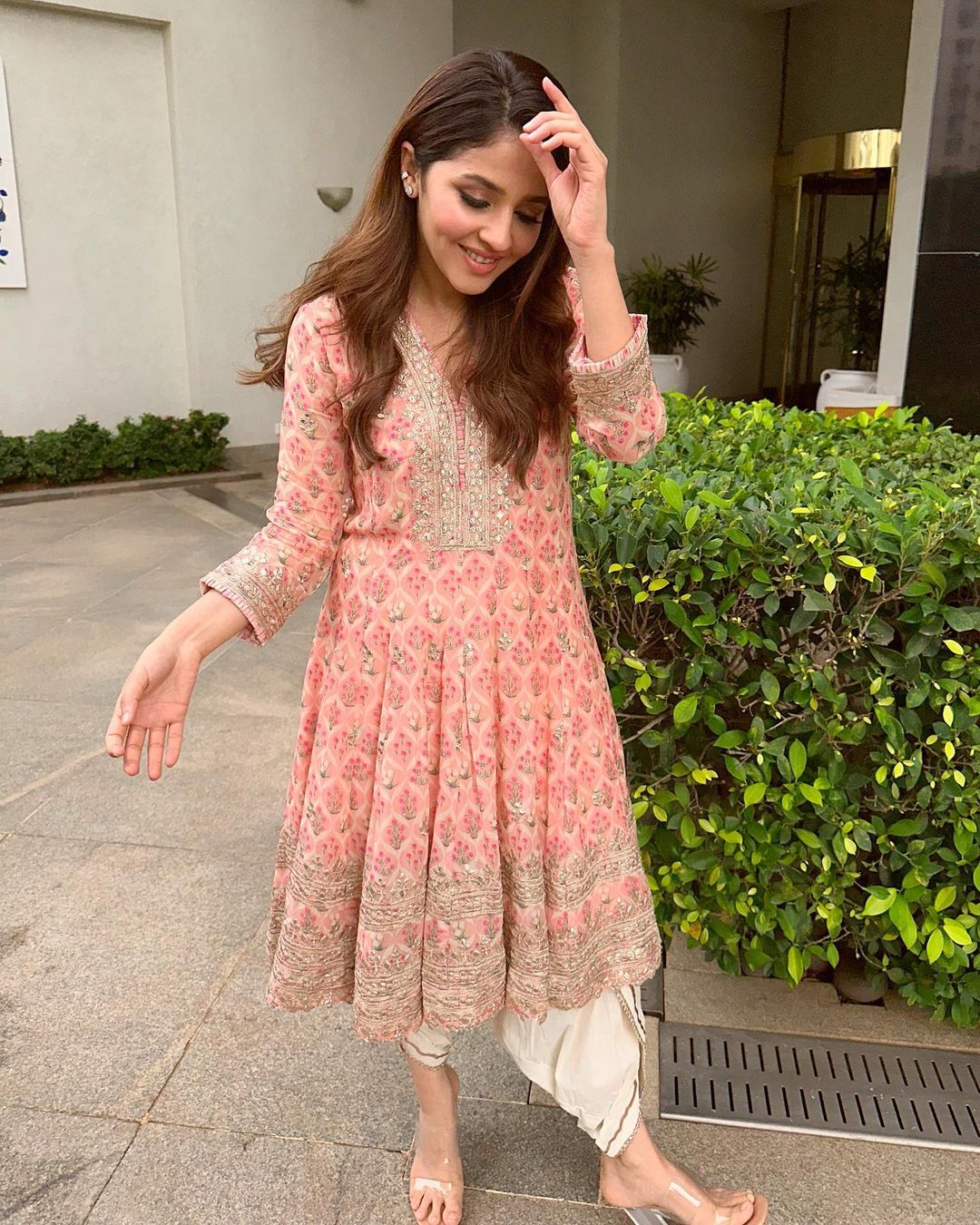 Nusrat Dhoti Set