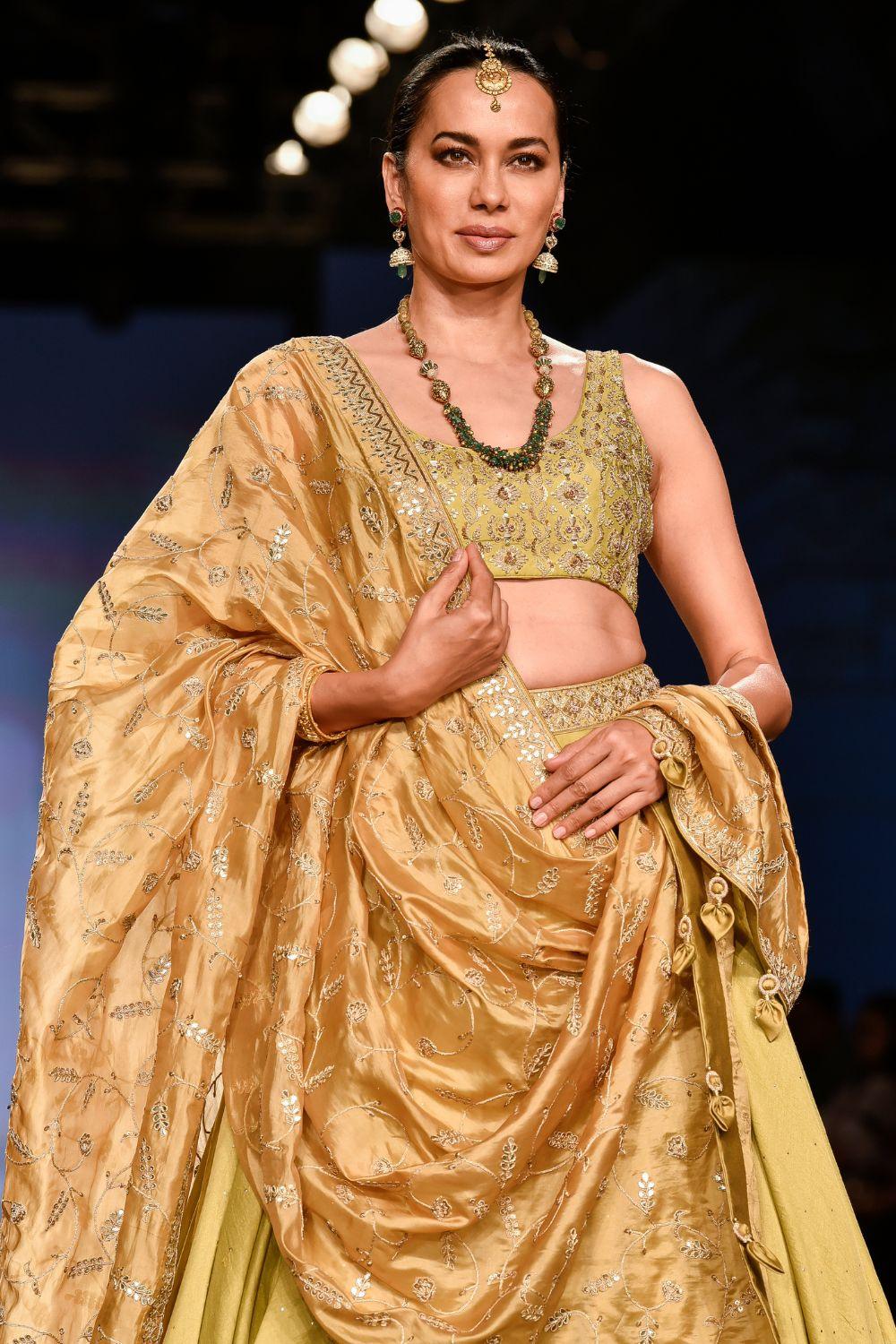 Dry Heena Green Embellished Lehenga Set