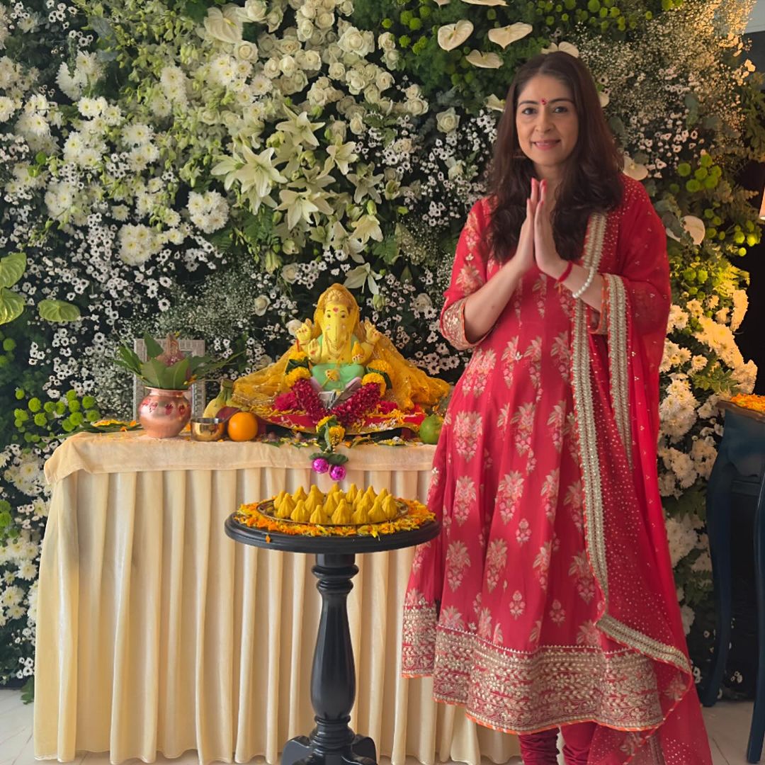 Soha AG Set-Bhavana Pandey