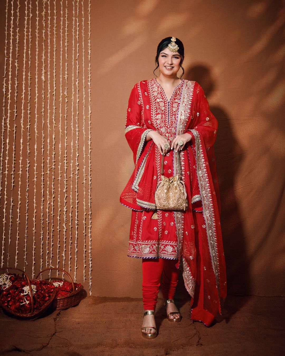 Anshula Kapoor in Aarohi Anarkali Set