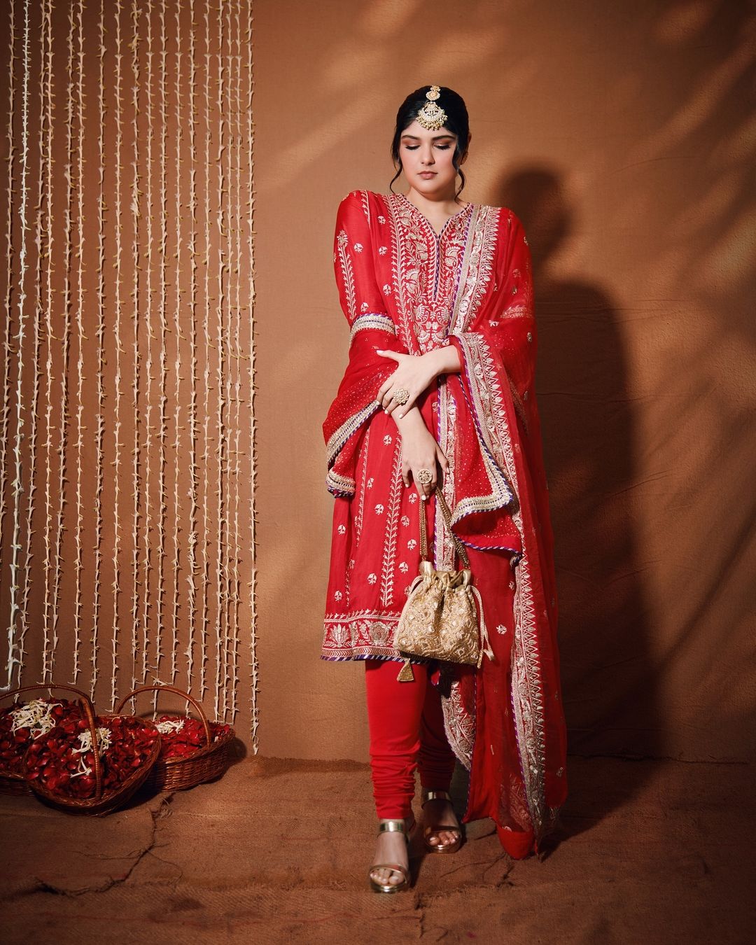 Anshula Kapoor in Aarohi Anarkali Set