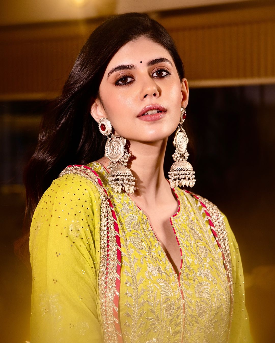 Aarohi Anarkali Set-Sanjana Sanghi