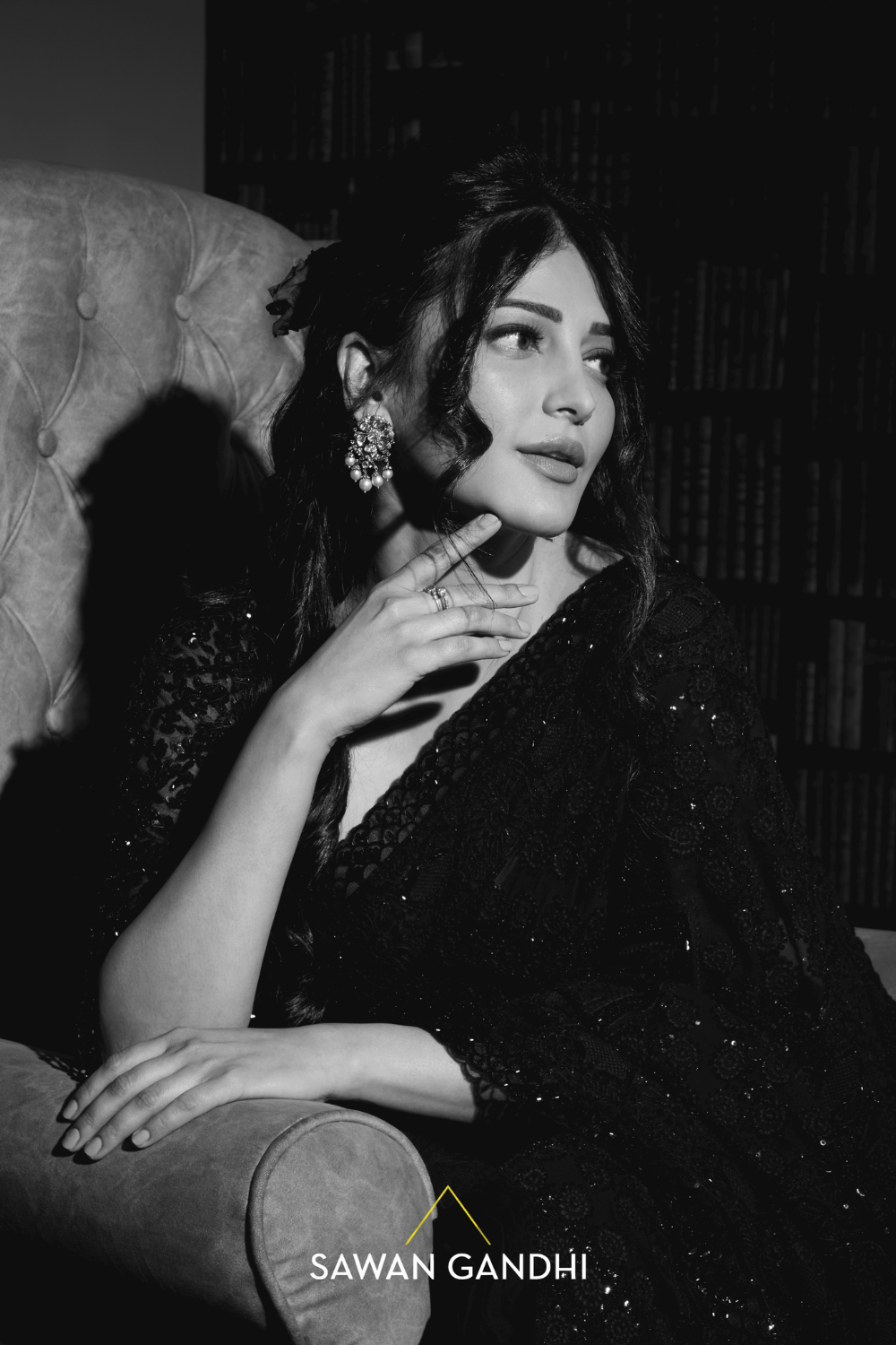 Shruti Haasan in Black Chikankari Saree