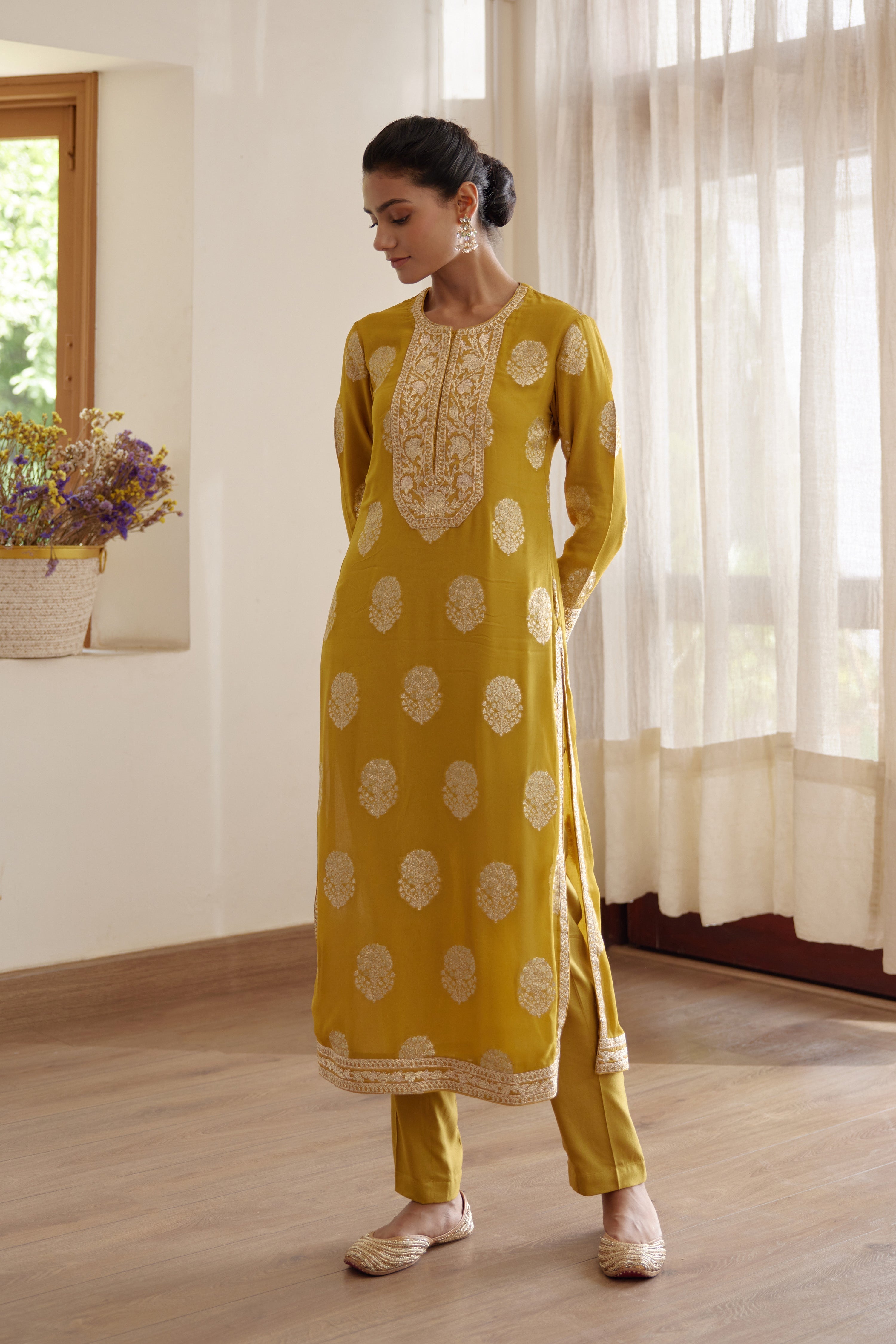 Mehendi Green Kurta Set