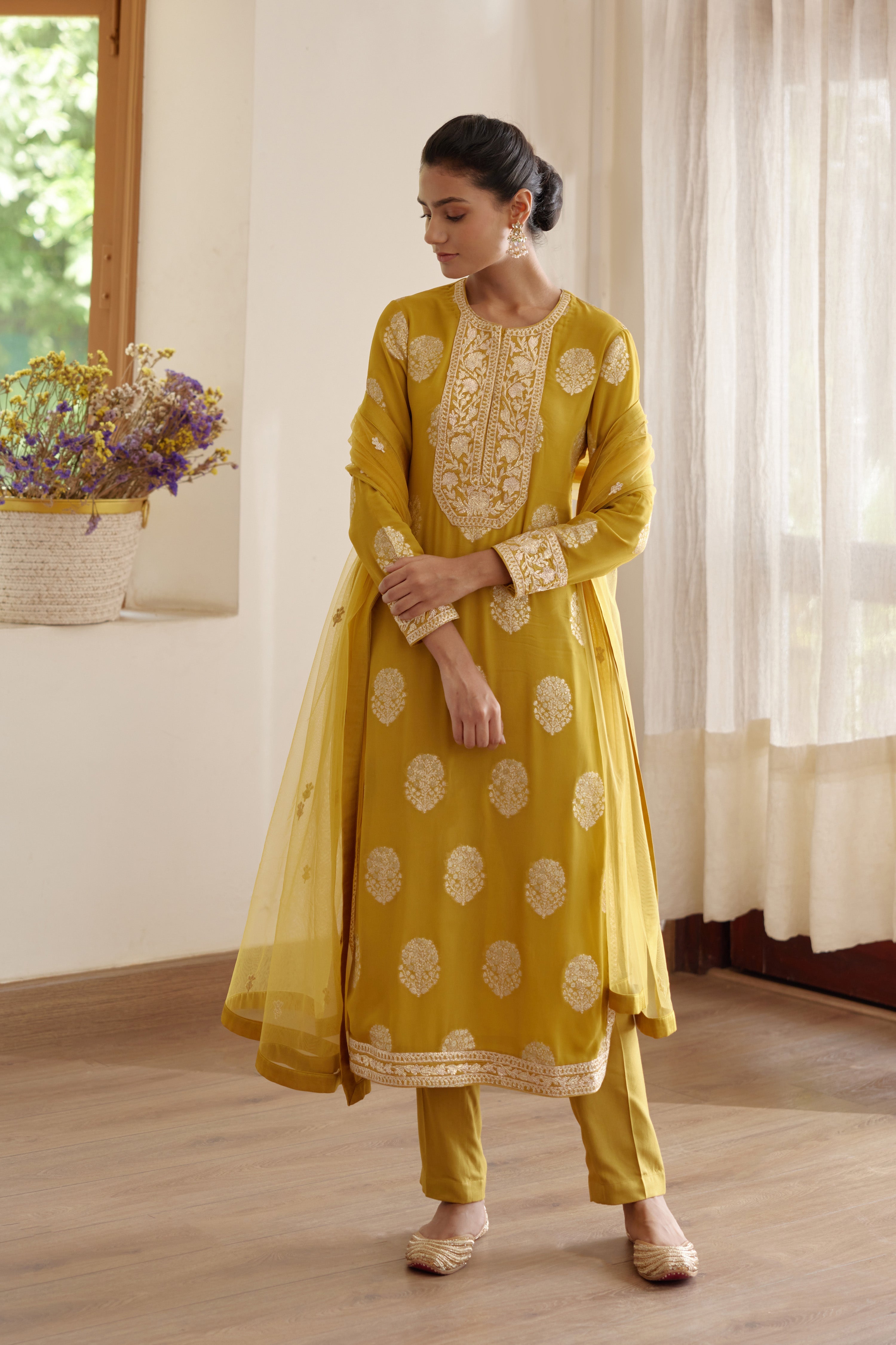 Mehendi Green Kurta Set