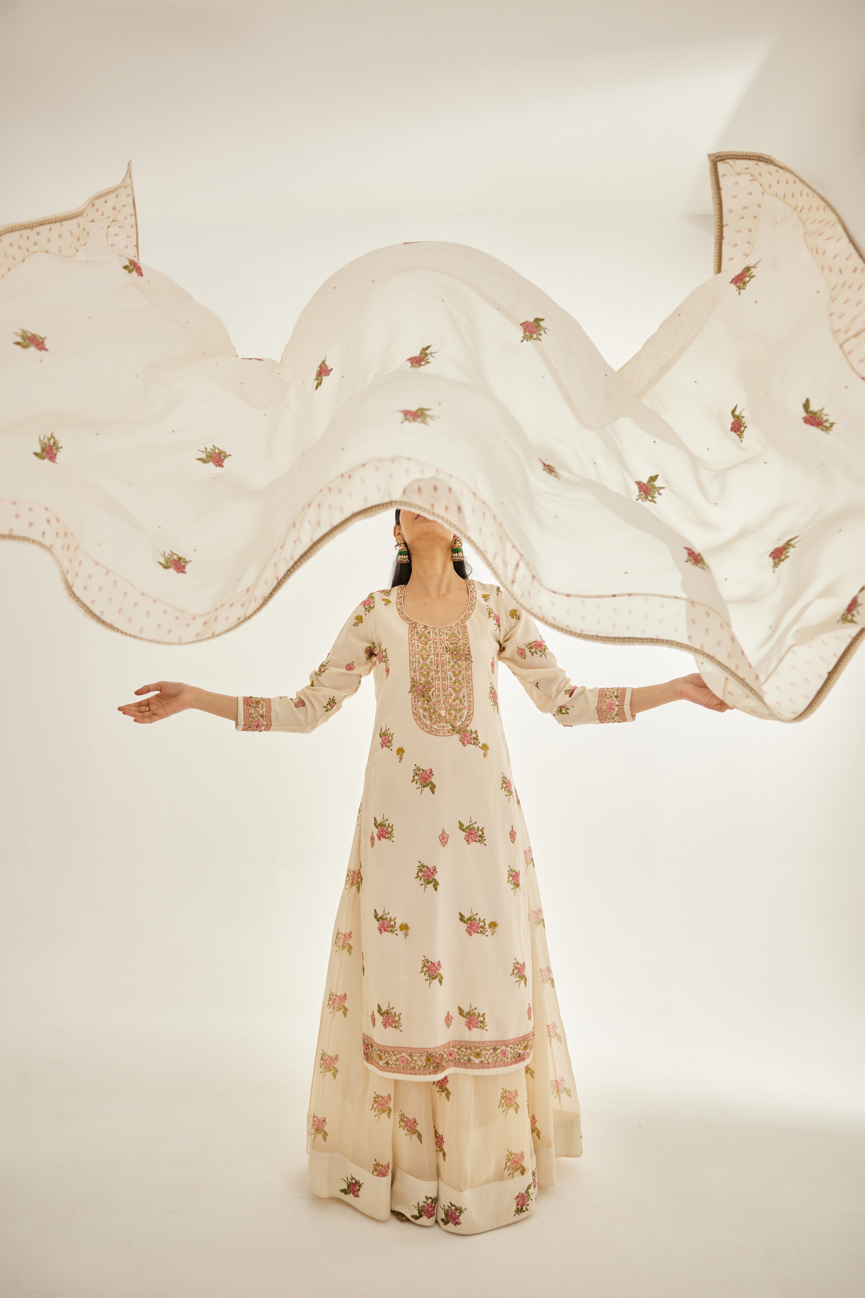 Papyrus White Kurta Skirt Set