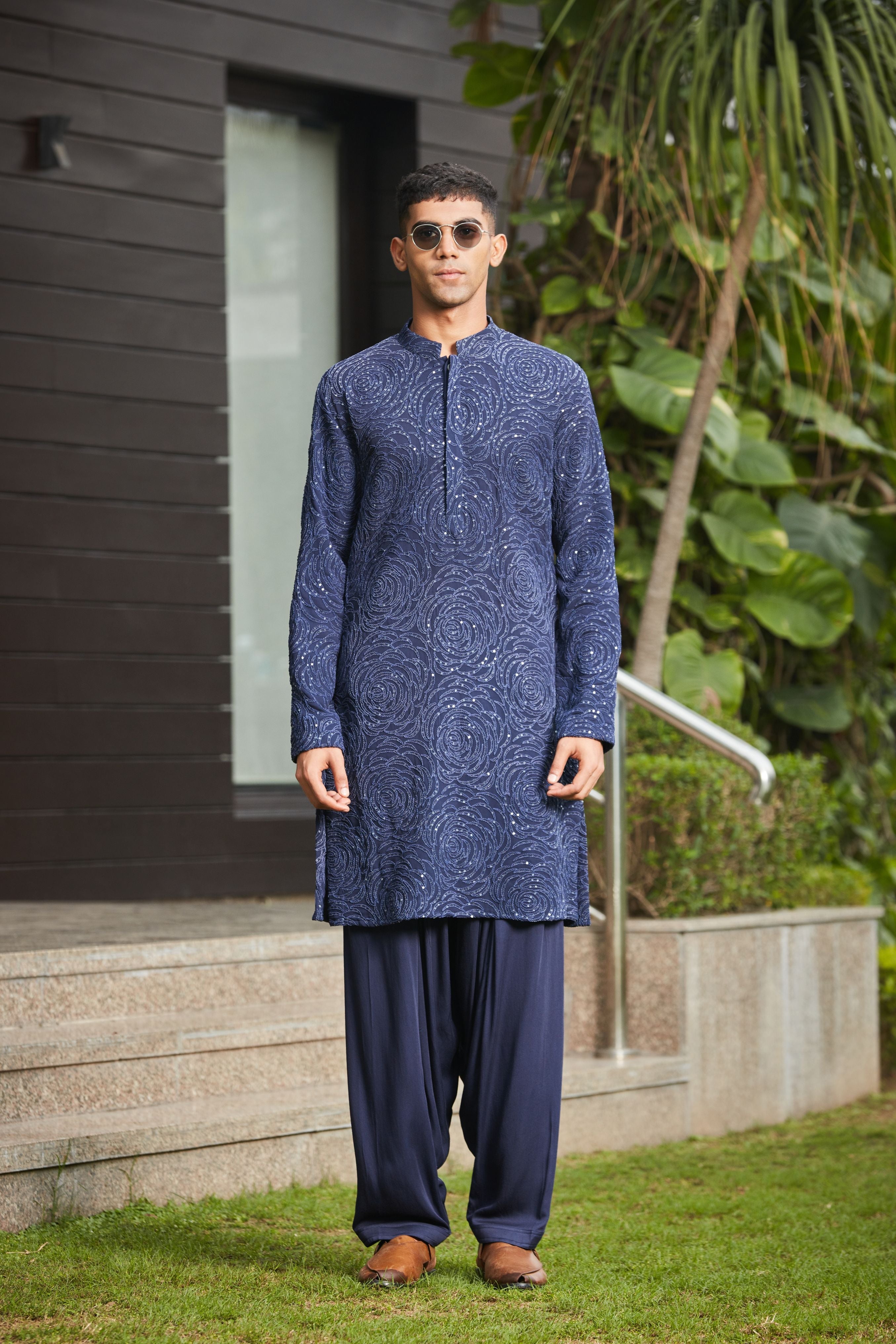 Avasa Kurta Set