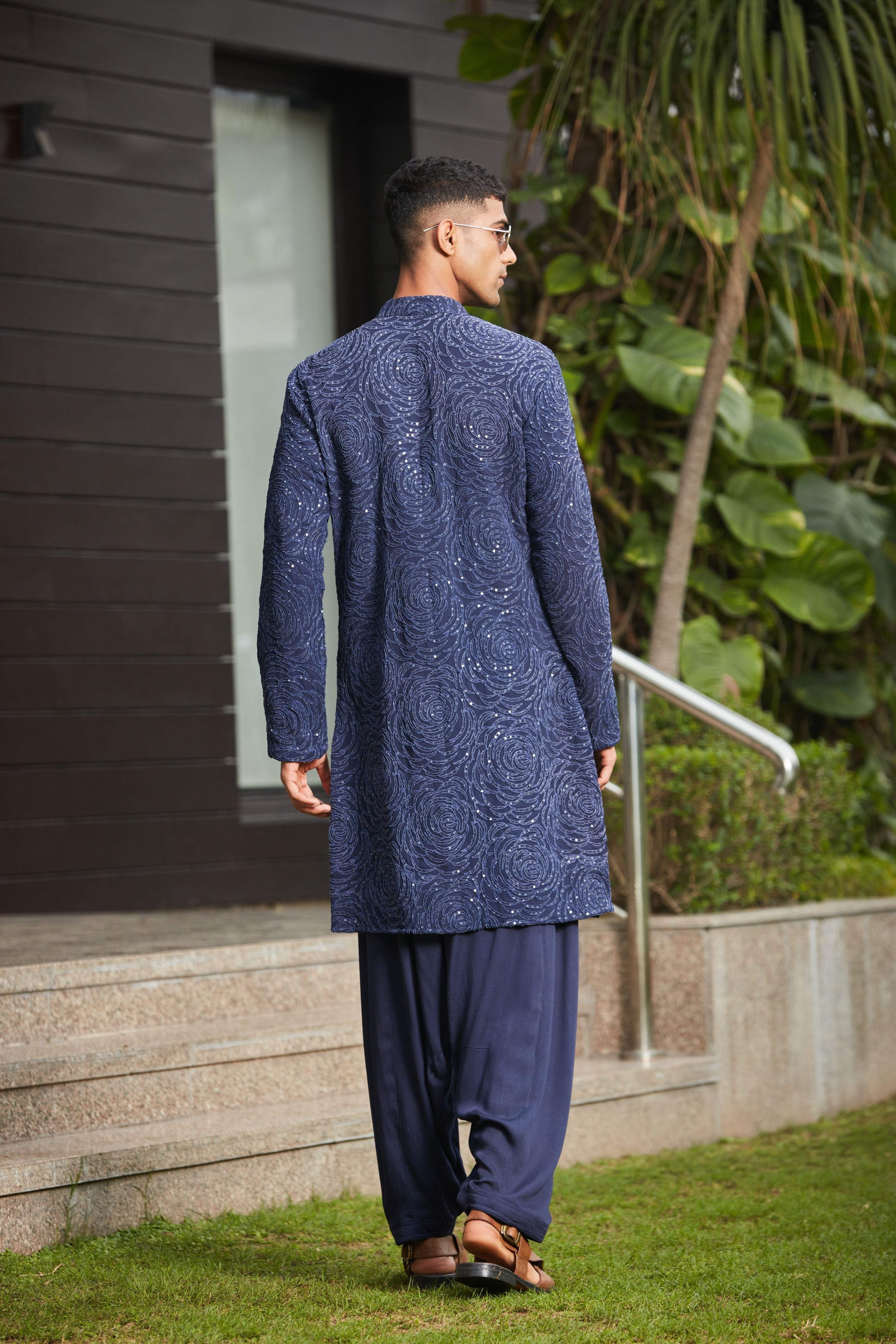 Avasa Kurta Set