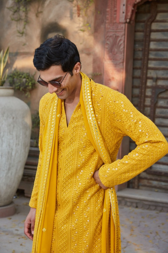 Ardal Kurta Set