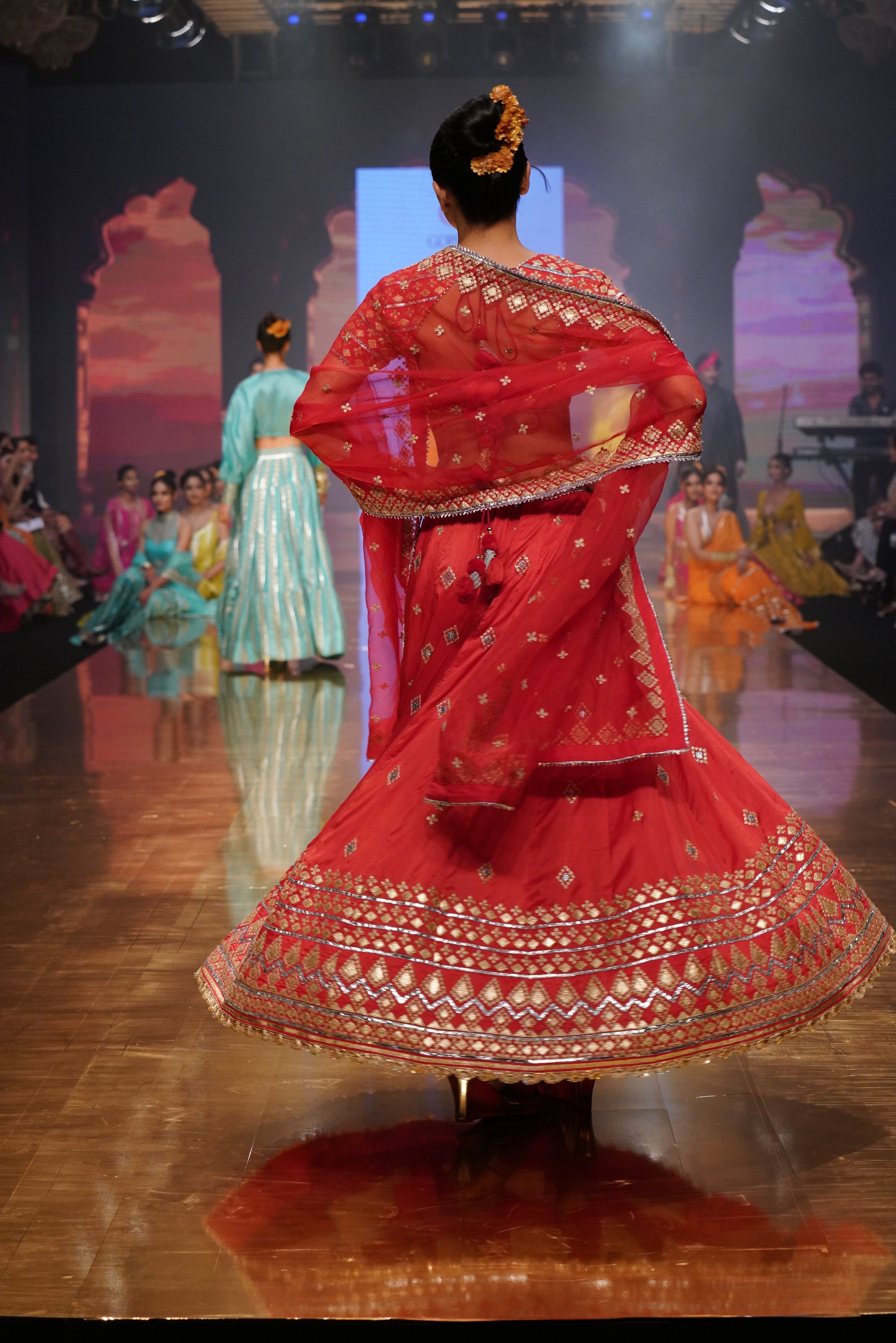 Ruhi Lehenga Set