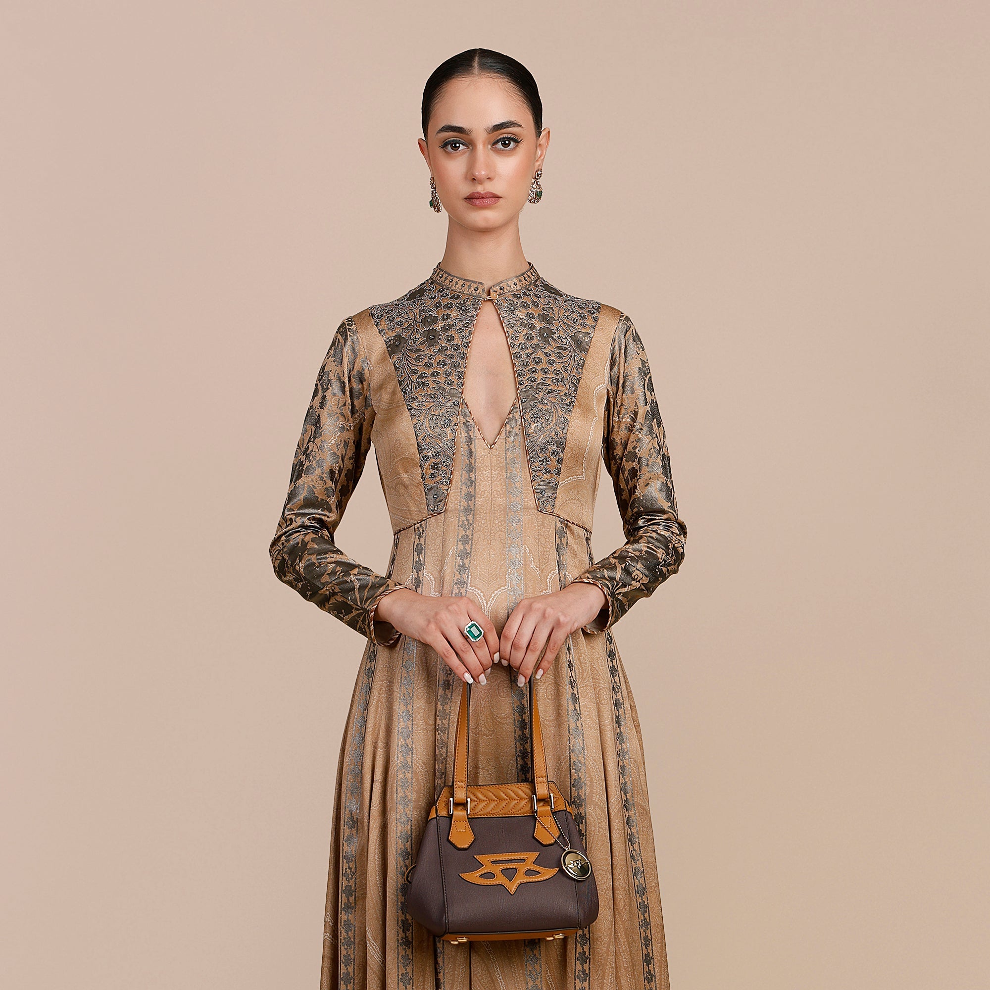 Crème Ivory Anarkali | SATT