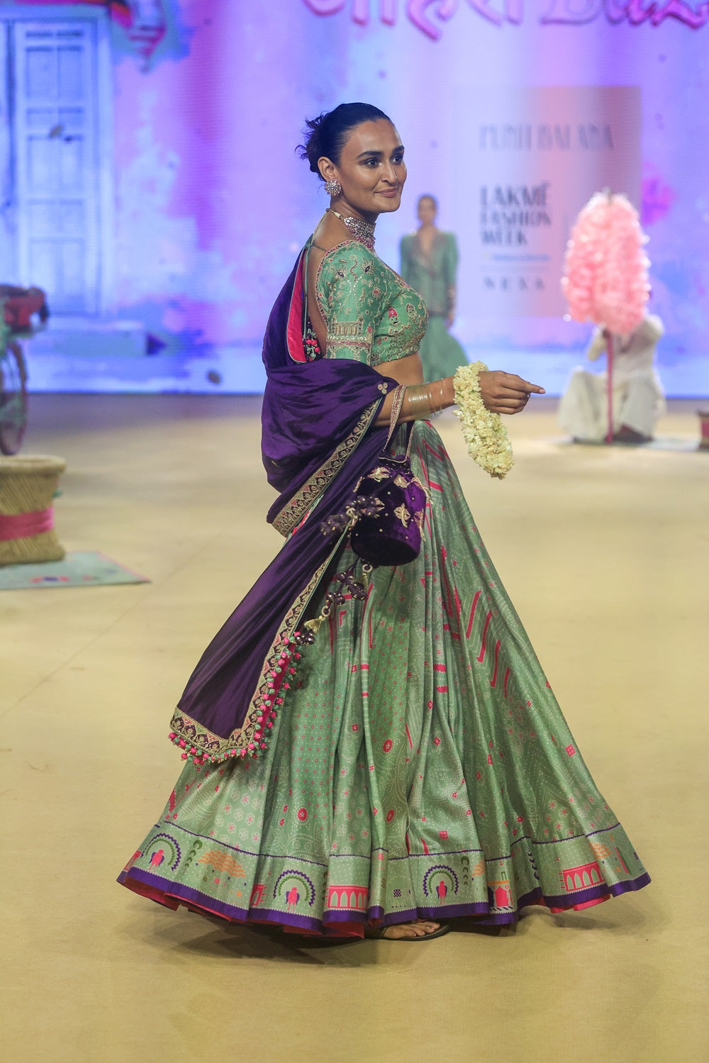 Johari Lehenga set