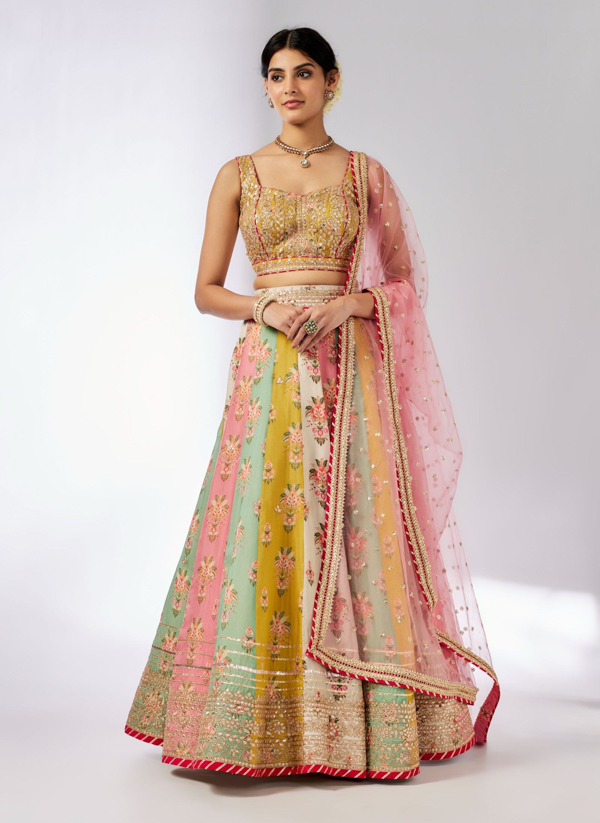 Sayali Lehenga Set