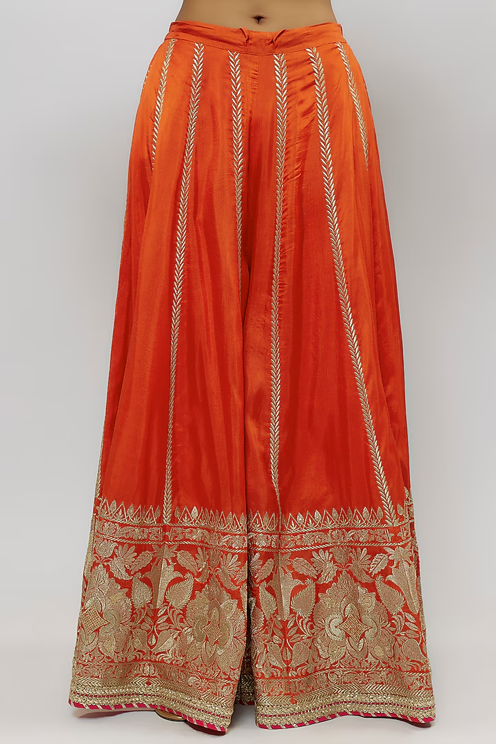 Baani Sharara Set