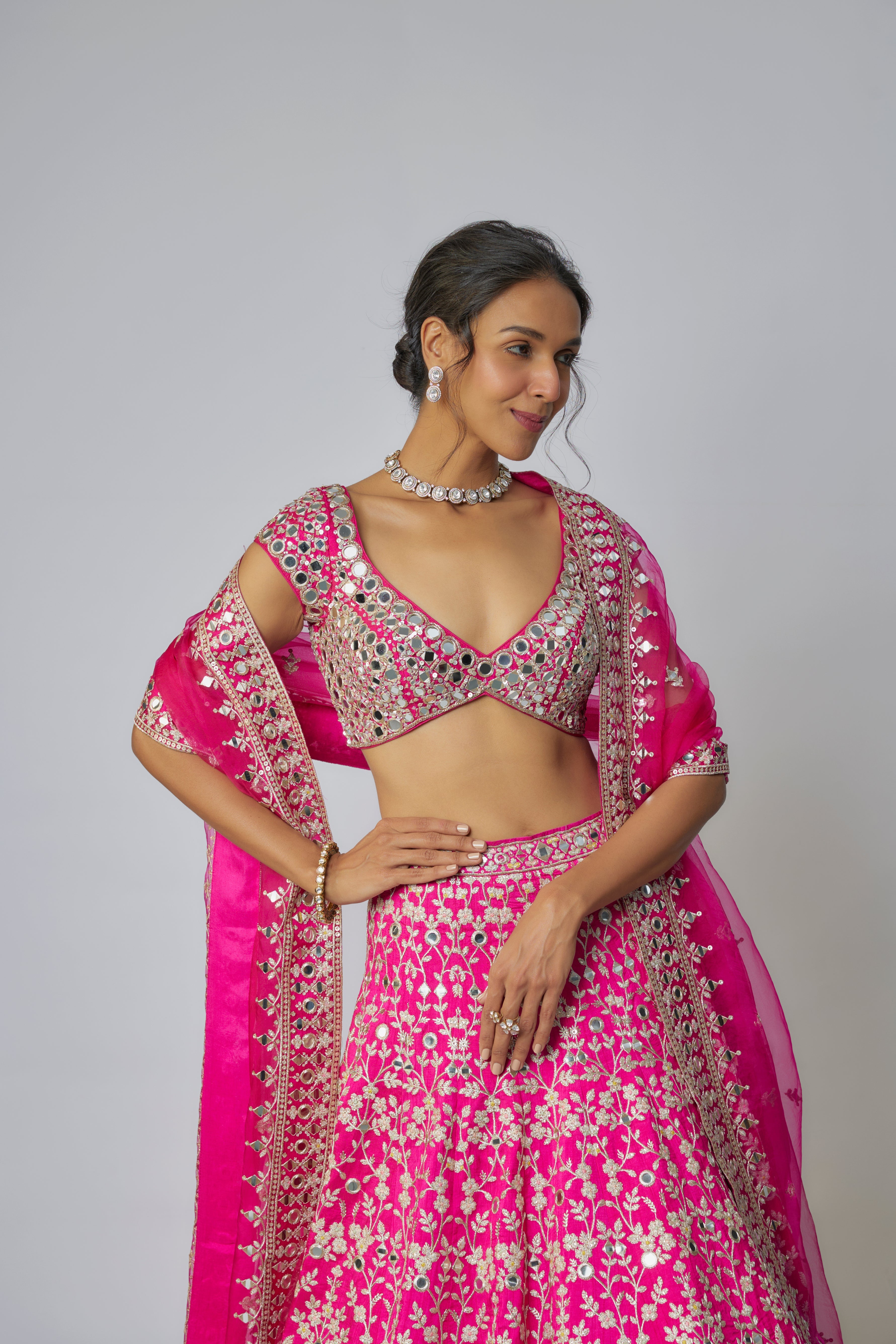 Mallaikaa Chheda in Niranjana Lehenga Set