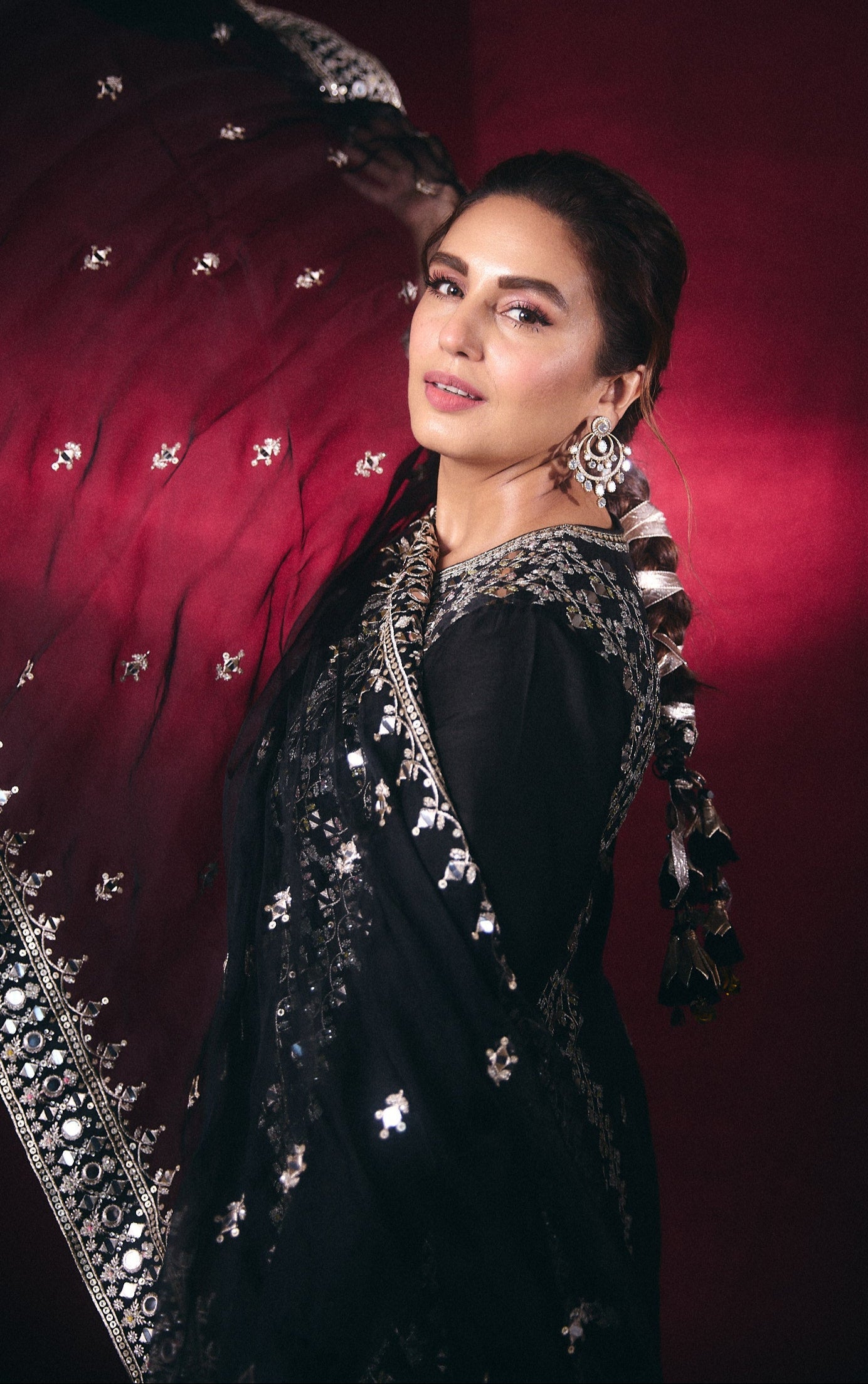 Huma Qureshi in Amiha AG Set