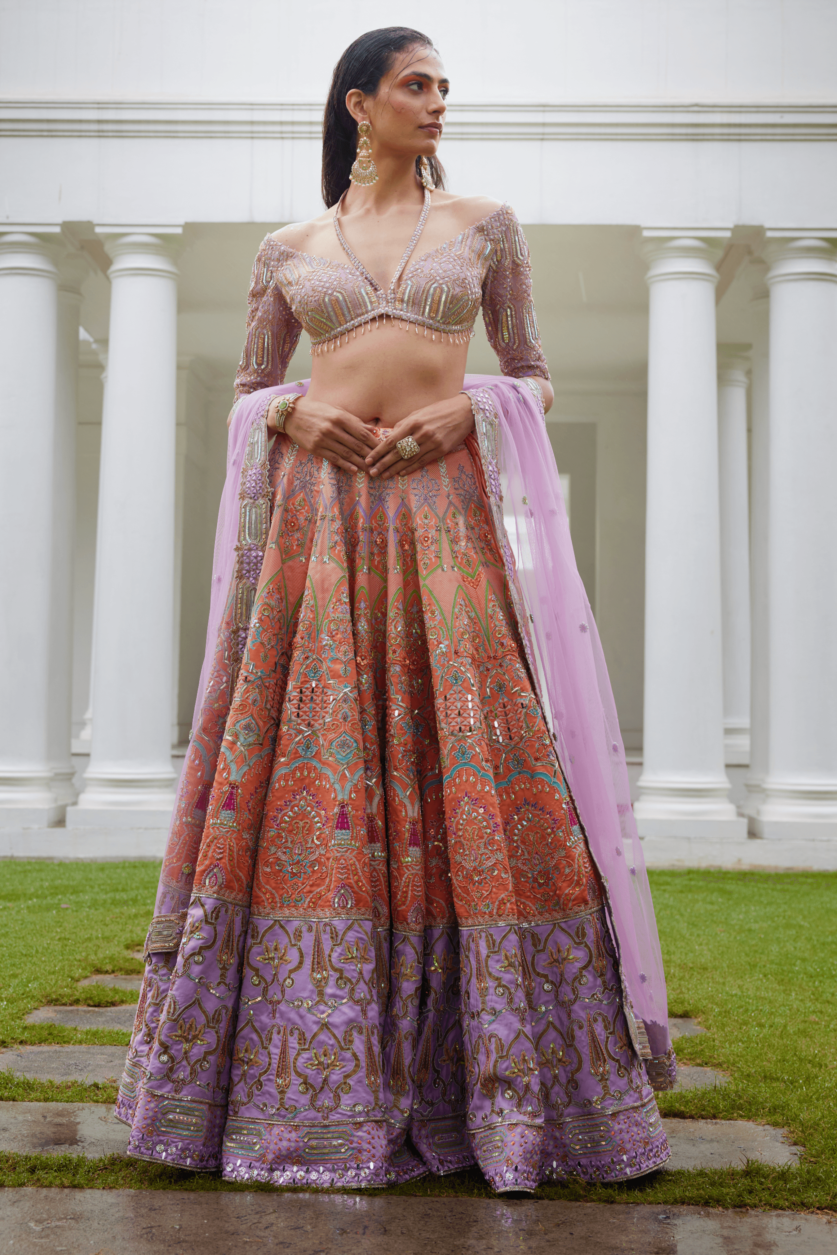 Husnah Lehenga