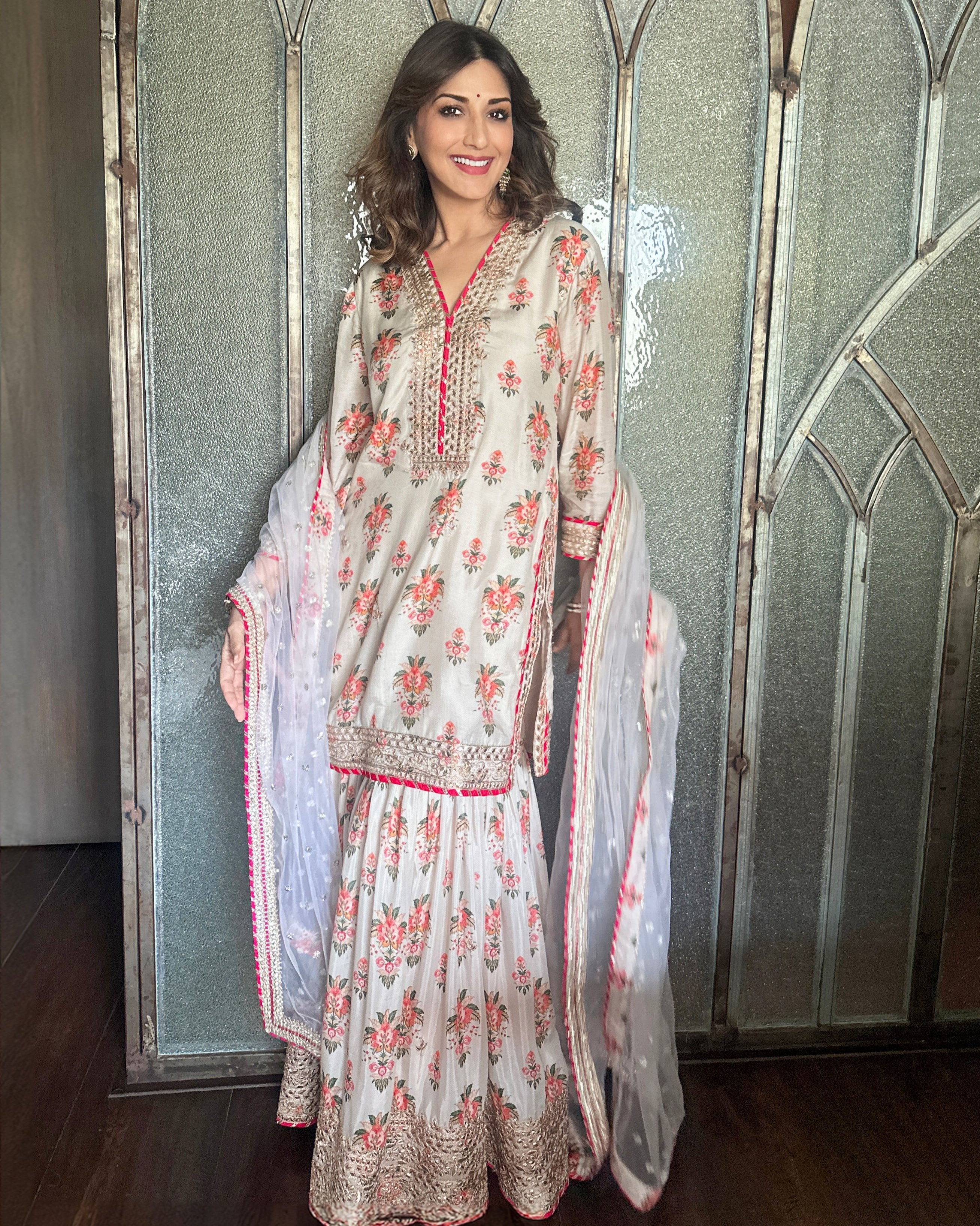 Sadhna Sharara Set-Sonali Bendre