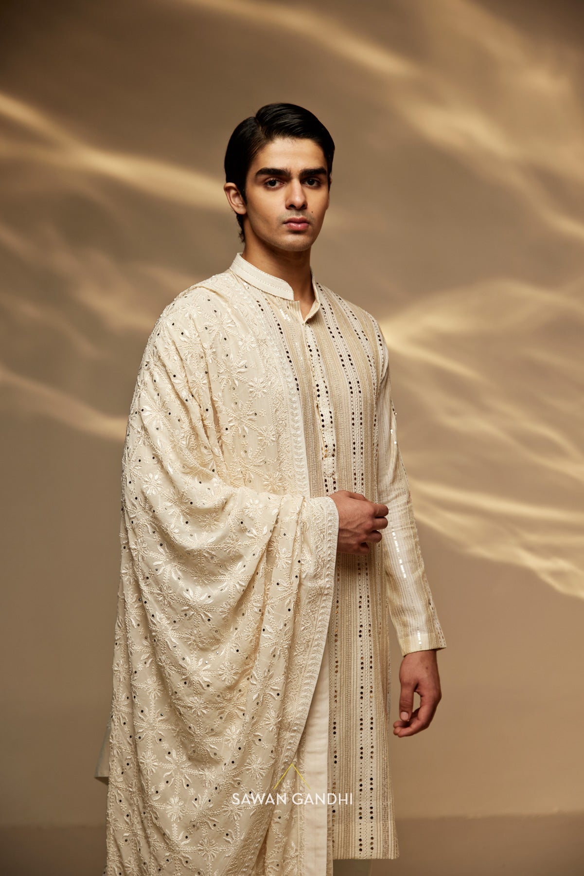 Ivory mukaish and zari work kurta