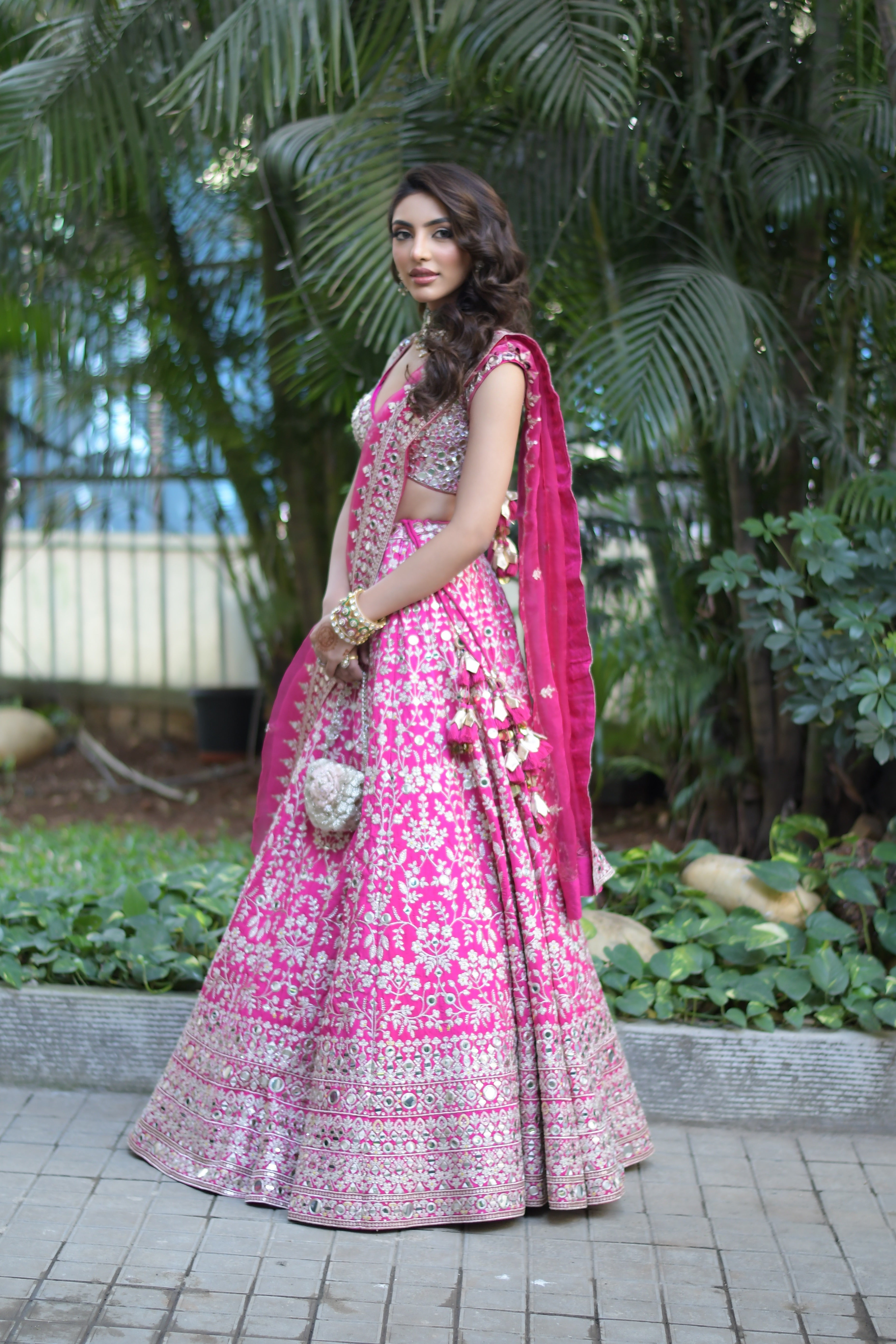 Mallaikaa Chheda in Niranjana Lehenga Set