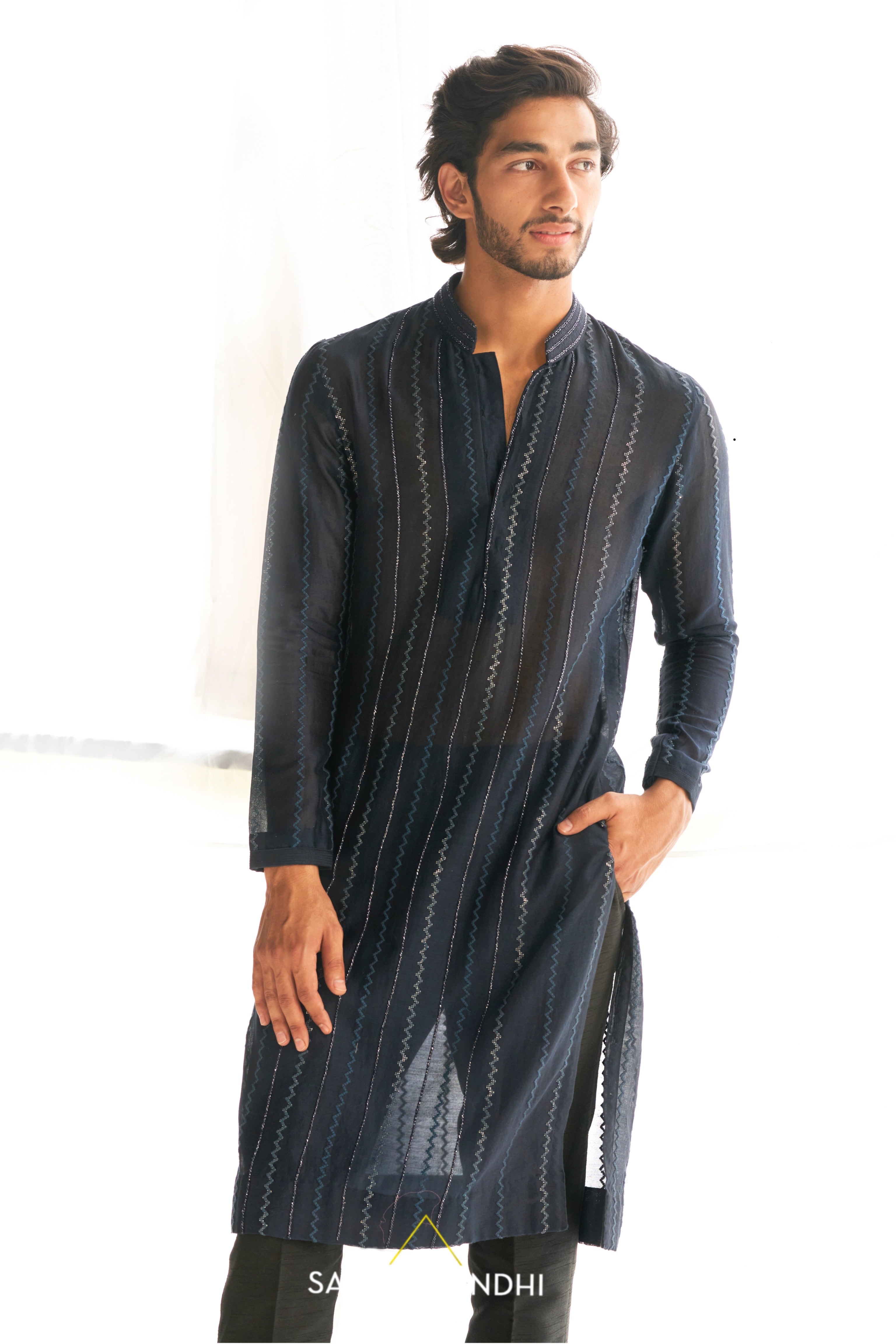 Navy blue zigzg lines kurta