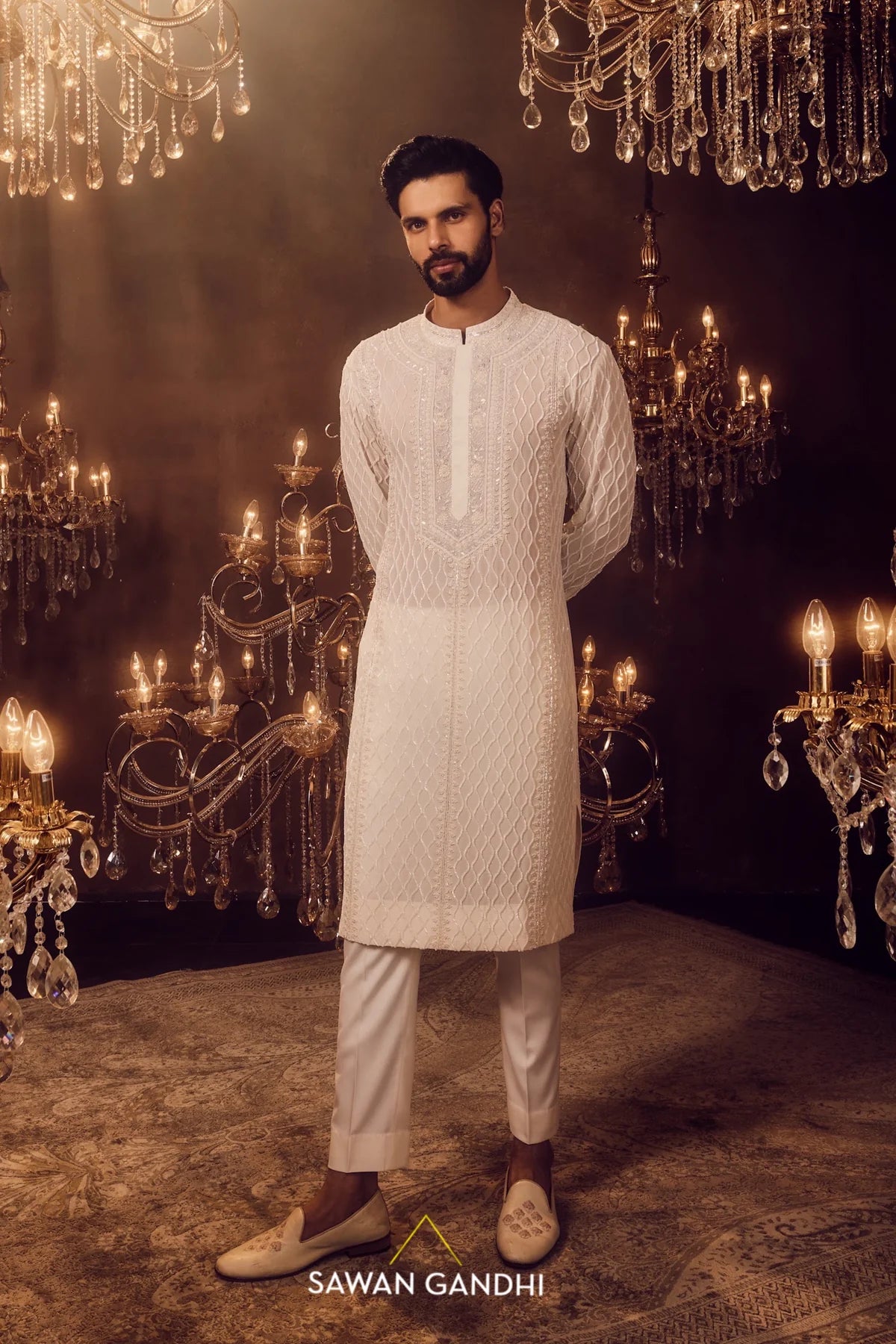 Ivory cutdana waves chikankari kurtaIvory cutdana waves chikankari kurta