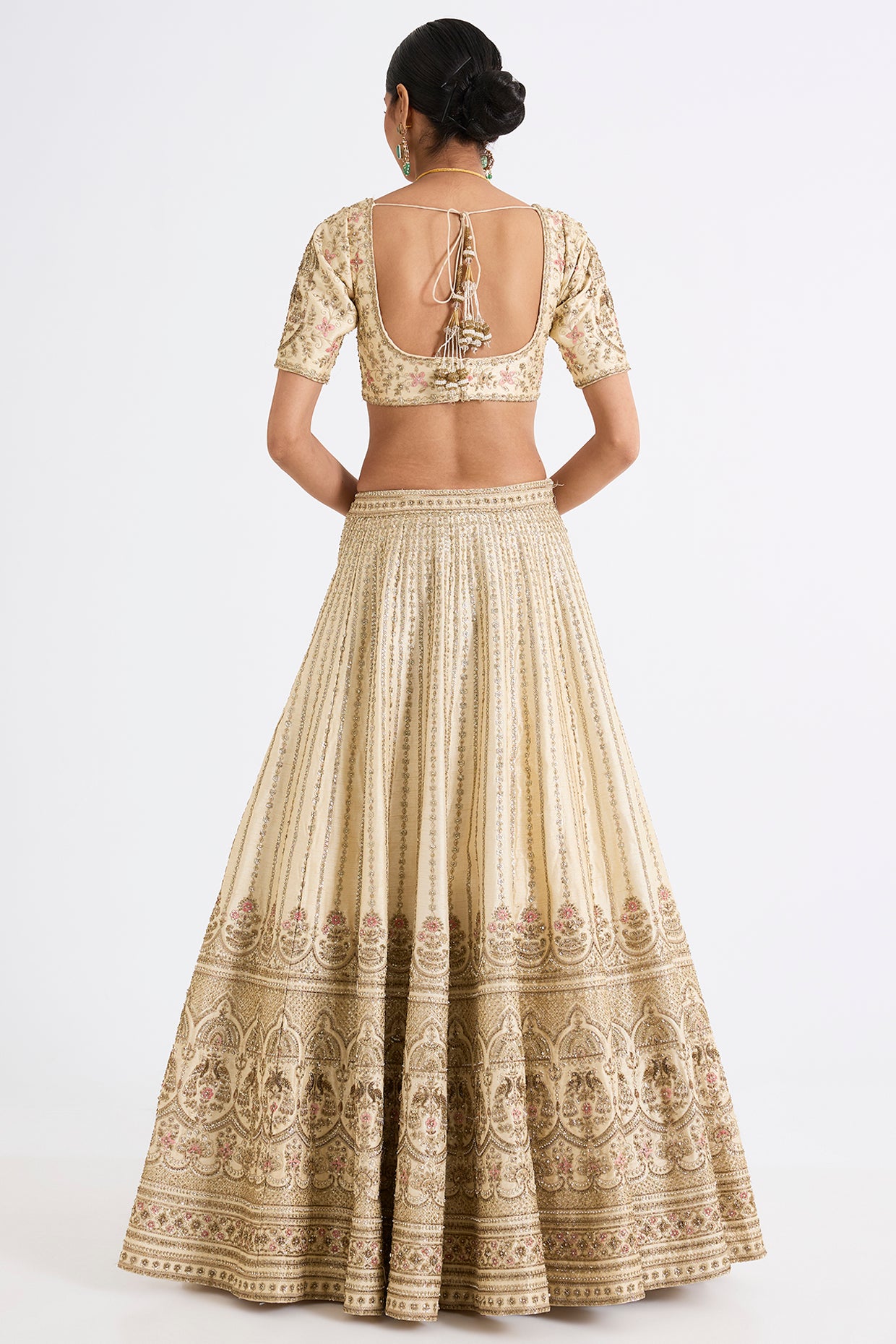ISHQ IVORY RAW SILK ZARI HAND & MACHINE EMBROIDERED LEHENGA SET
