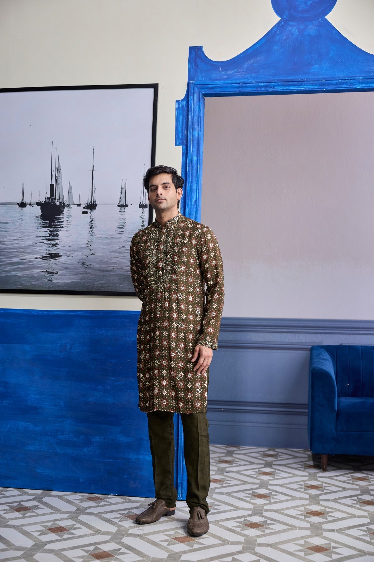 Olive Butta Highlighted Kurta With Solid Pants