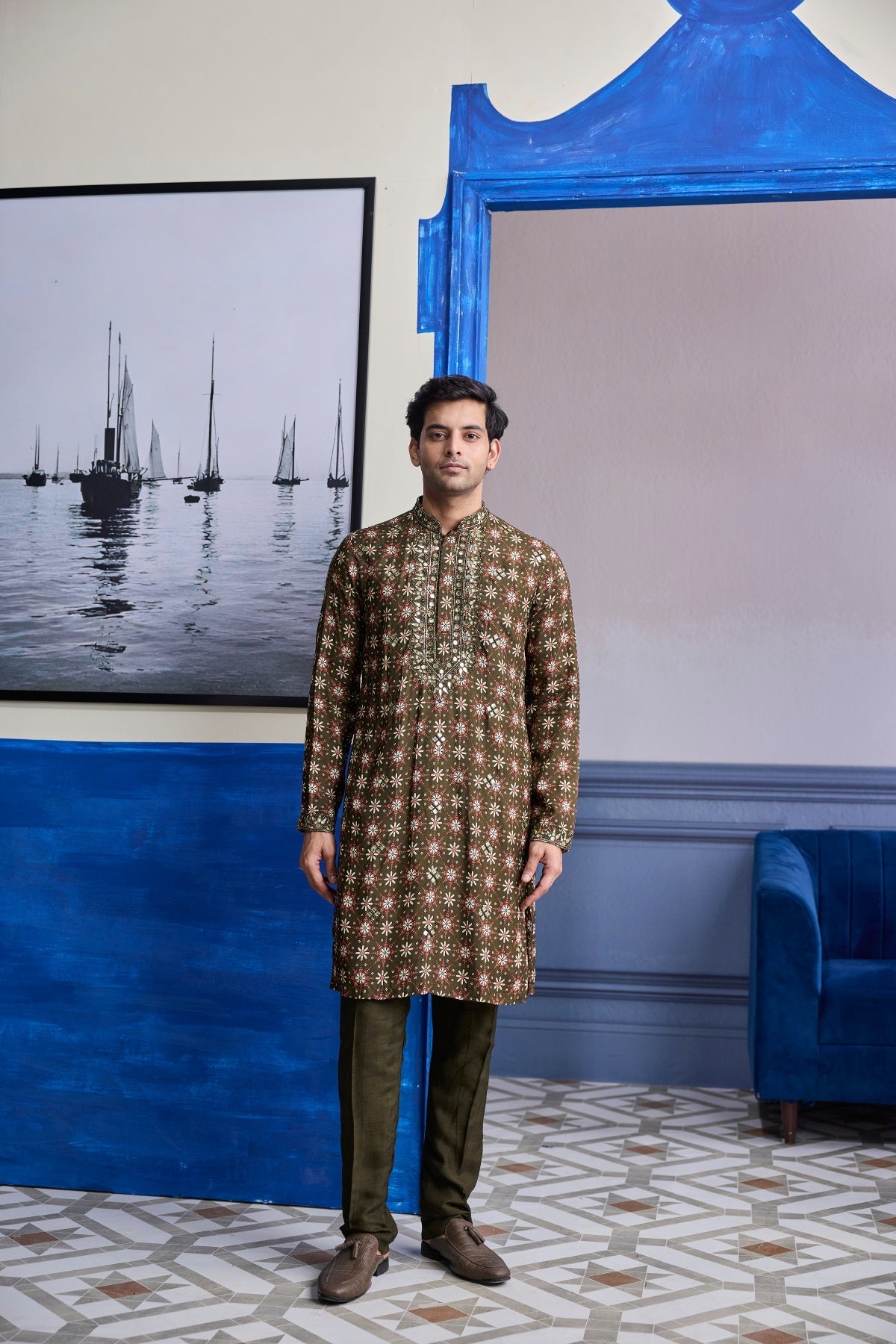 Olive Butta Highlighted Kurta With Solid Pants