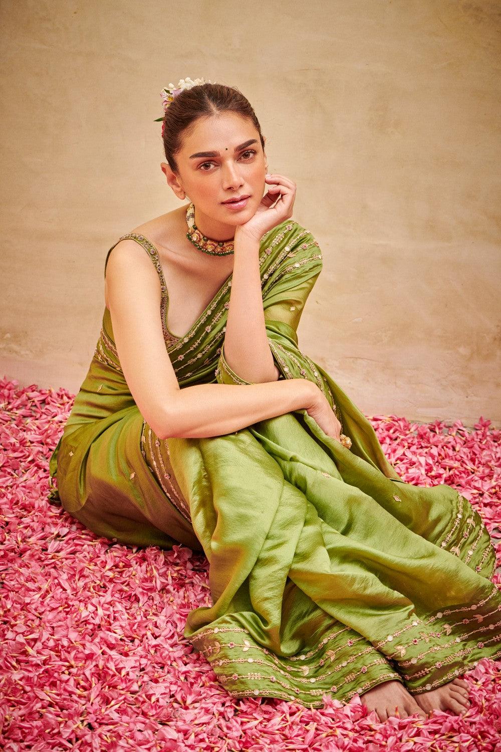 Aditi Rao Hydari Grt Jewellers Ads With Price Grt As Rao Nagar