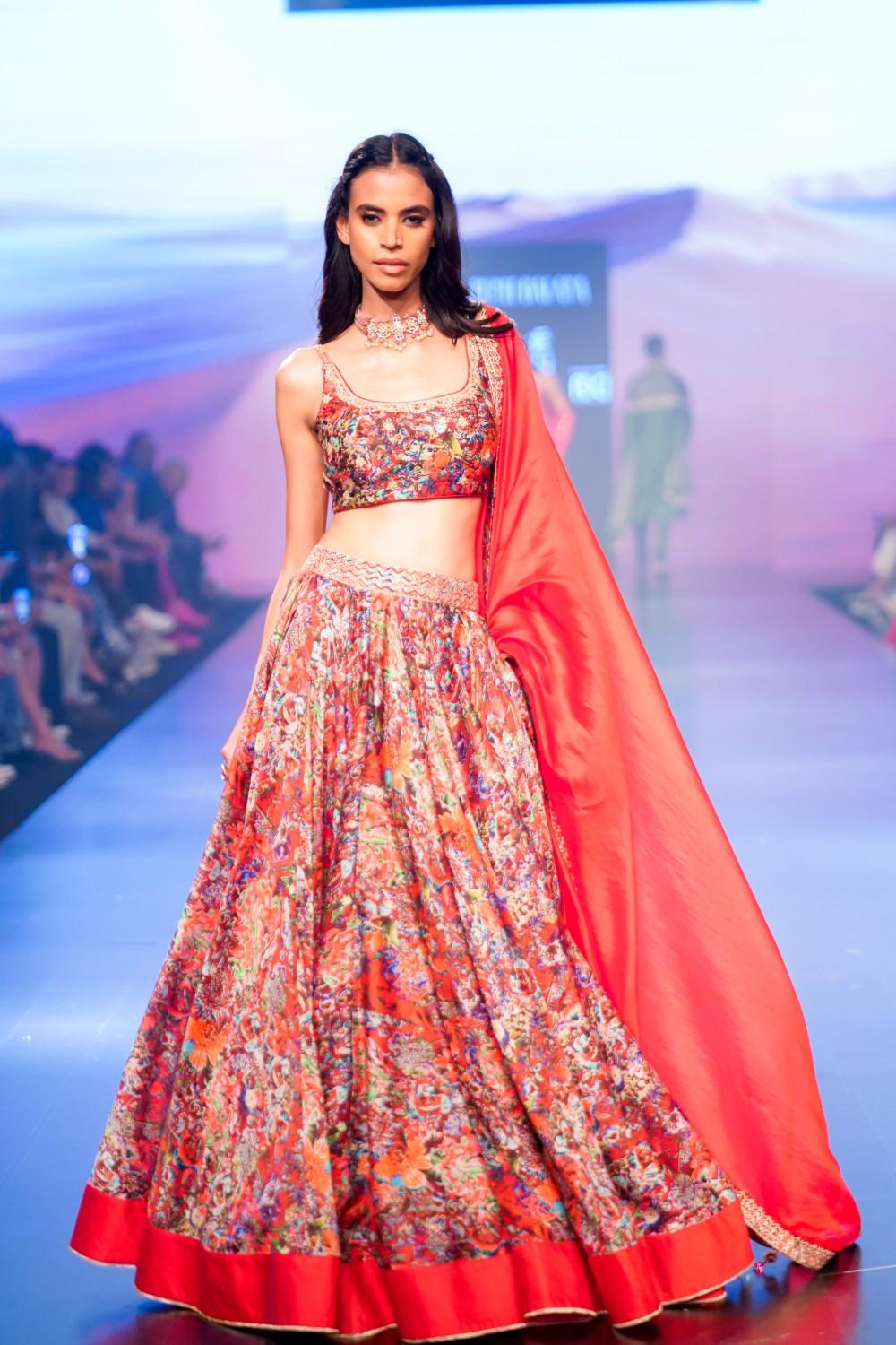 Surkh Laal Lehenga Set