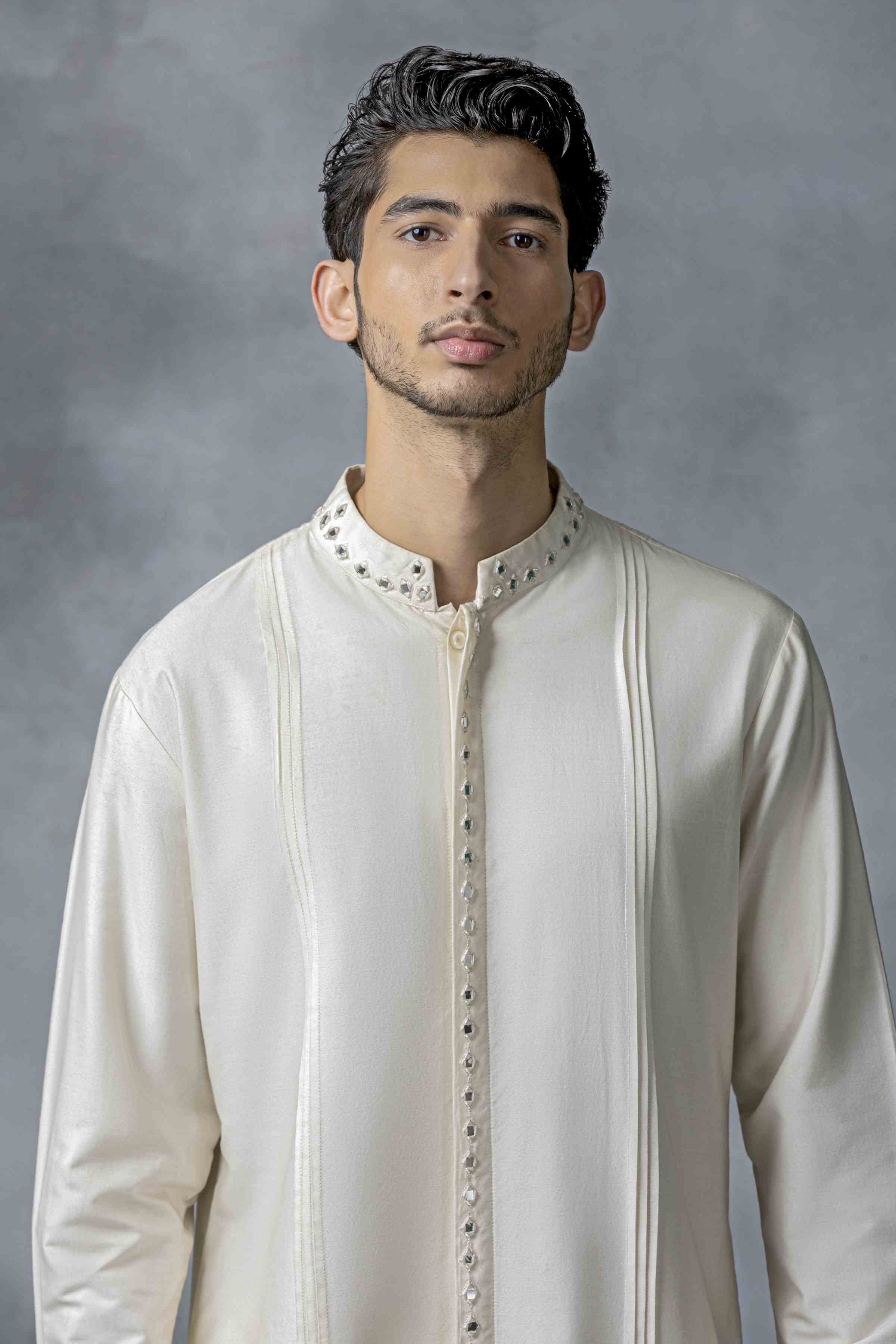 Off White Mirror Work Set