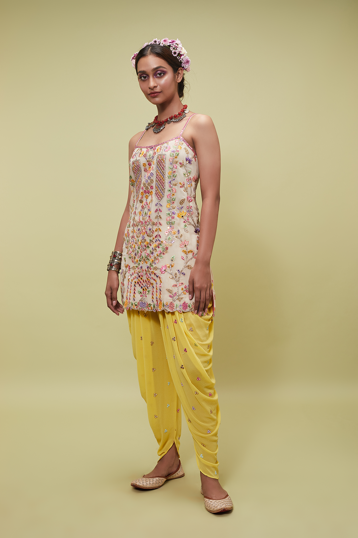 IVORY STRAPPY KURTA WITH YELLOW COWL BOTTOMS