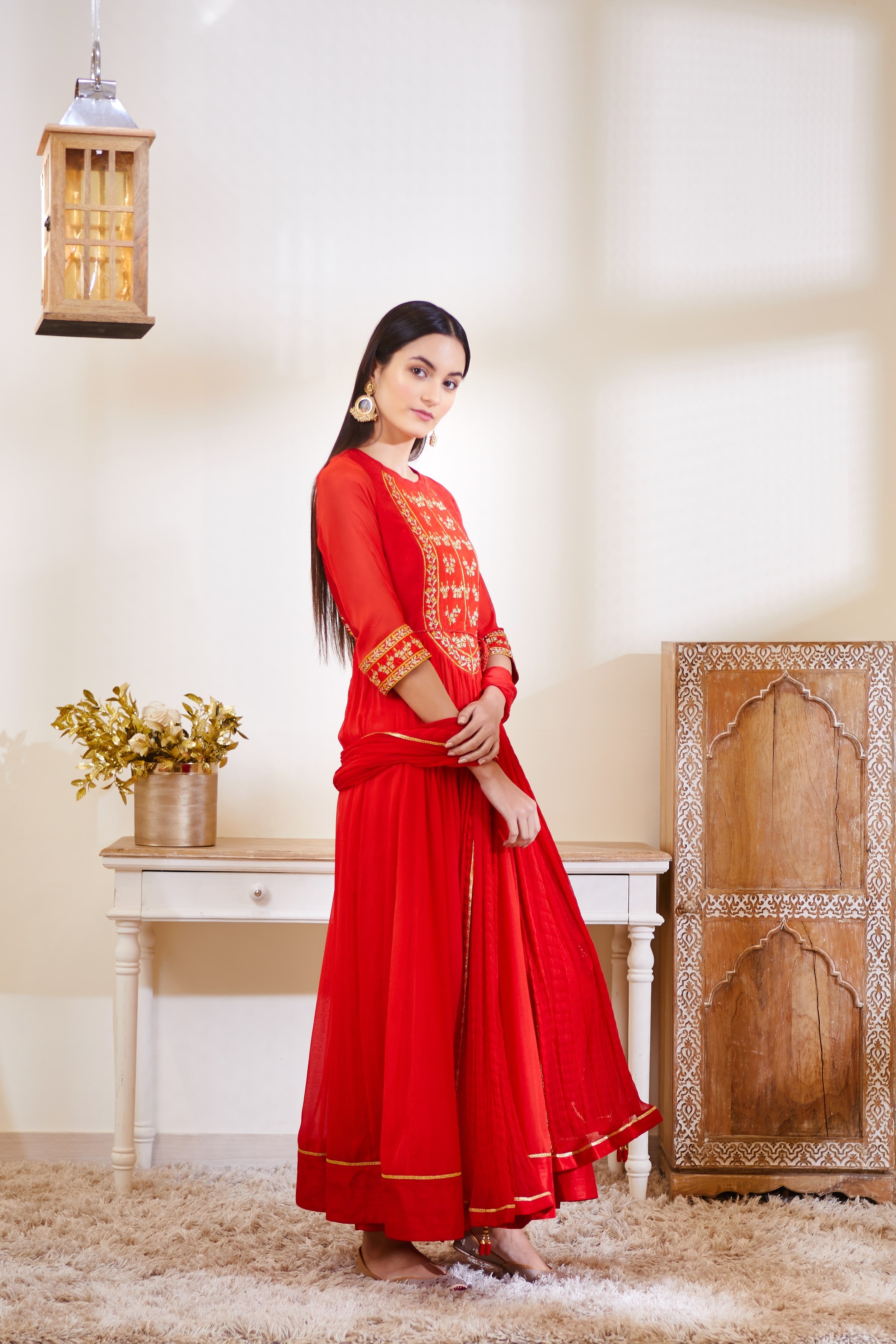 Red Anarkali Set